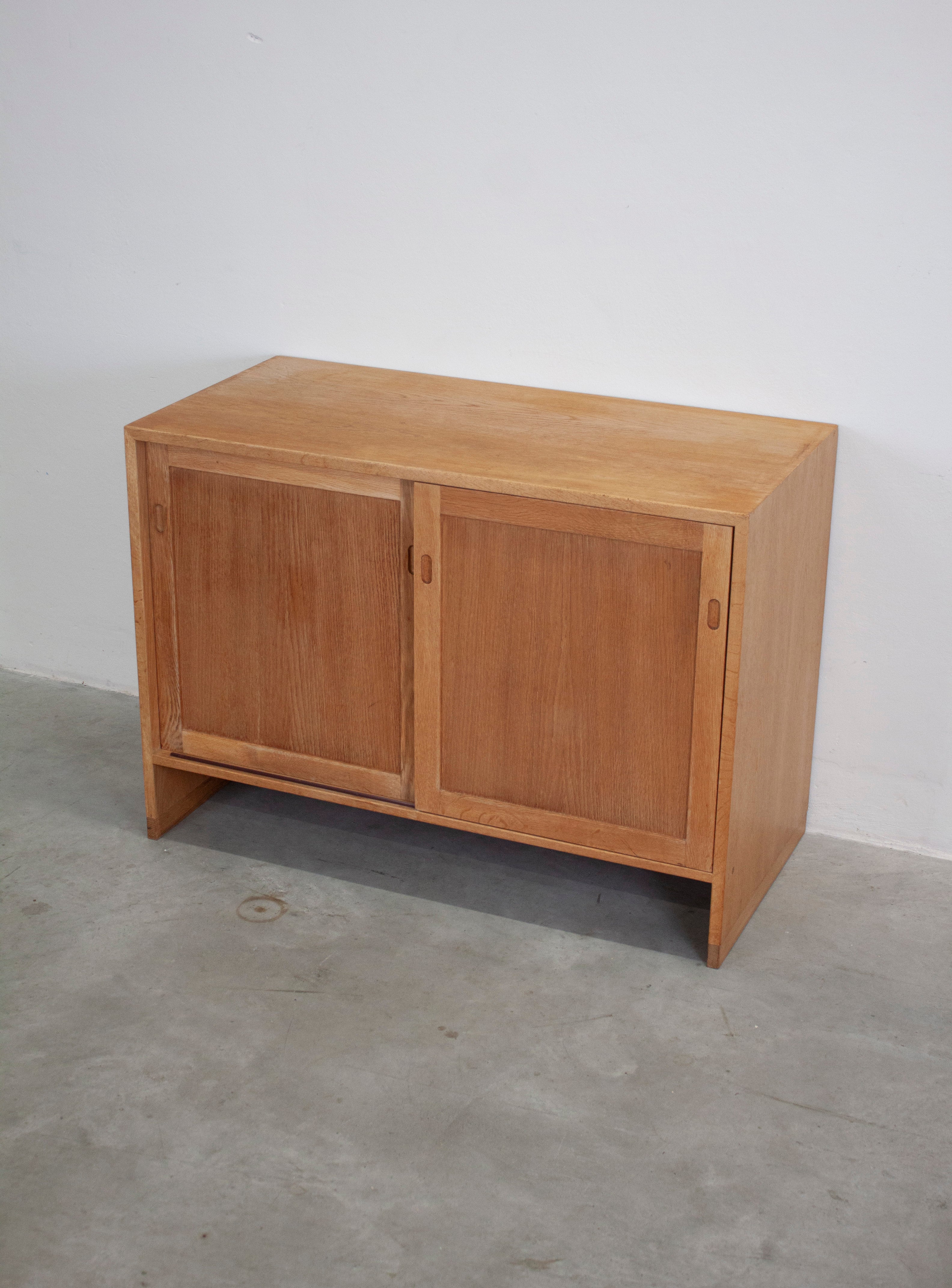 RY Møbler Oak Cabinet by Hans Wegner - Image 13