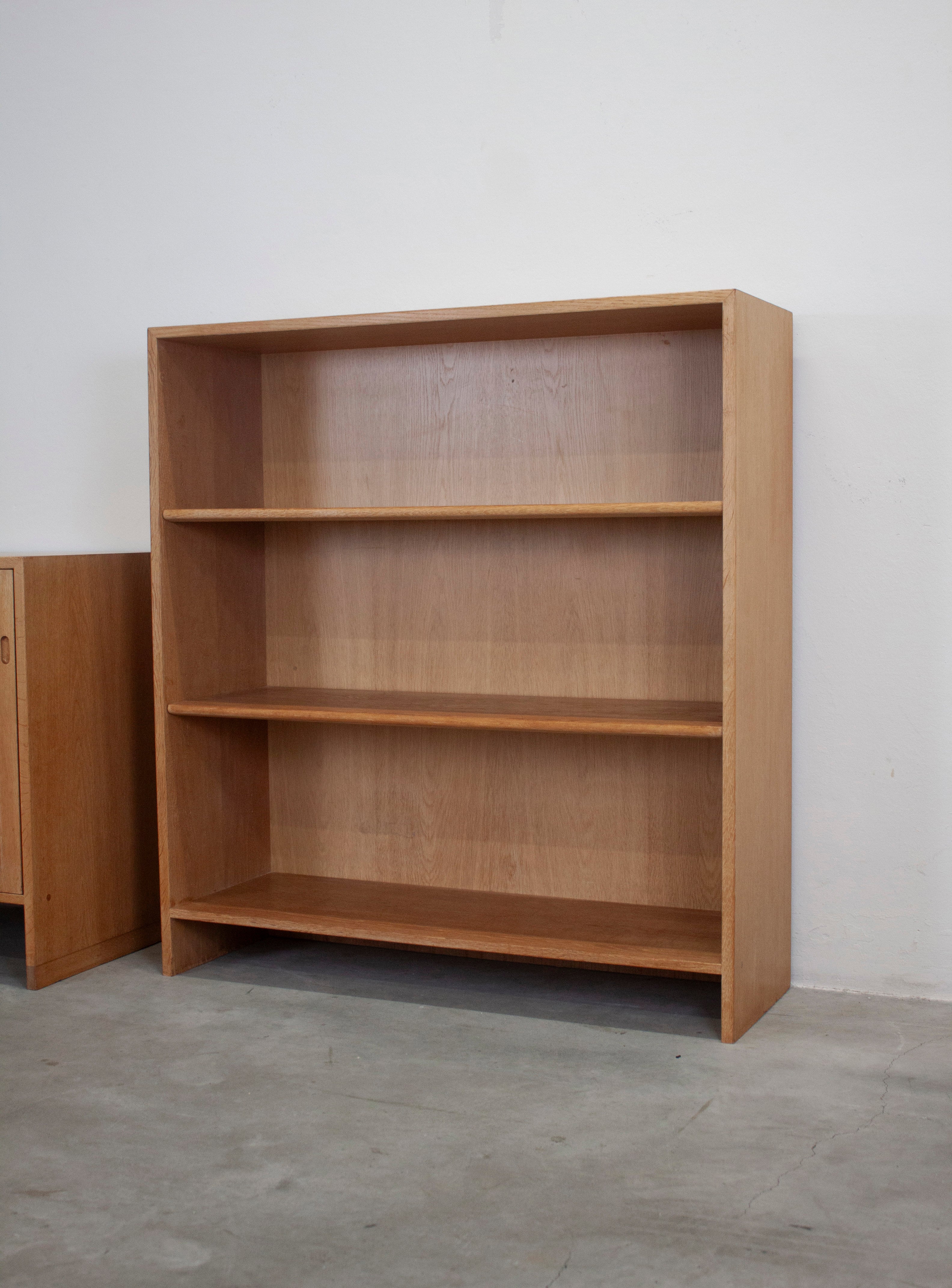 RY Møbler Oak Cabinet by Hans Wegner - Image 16