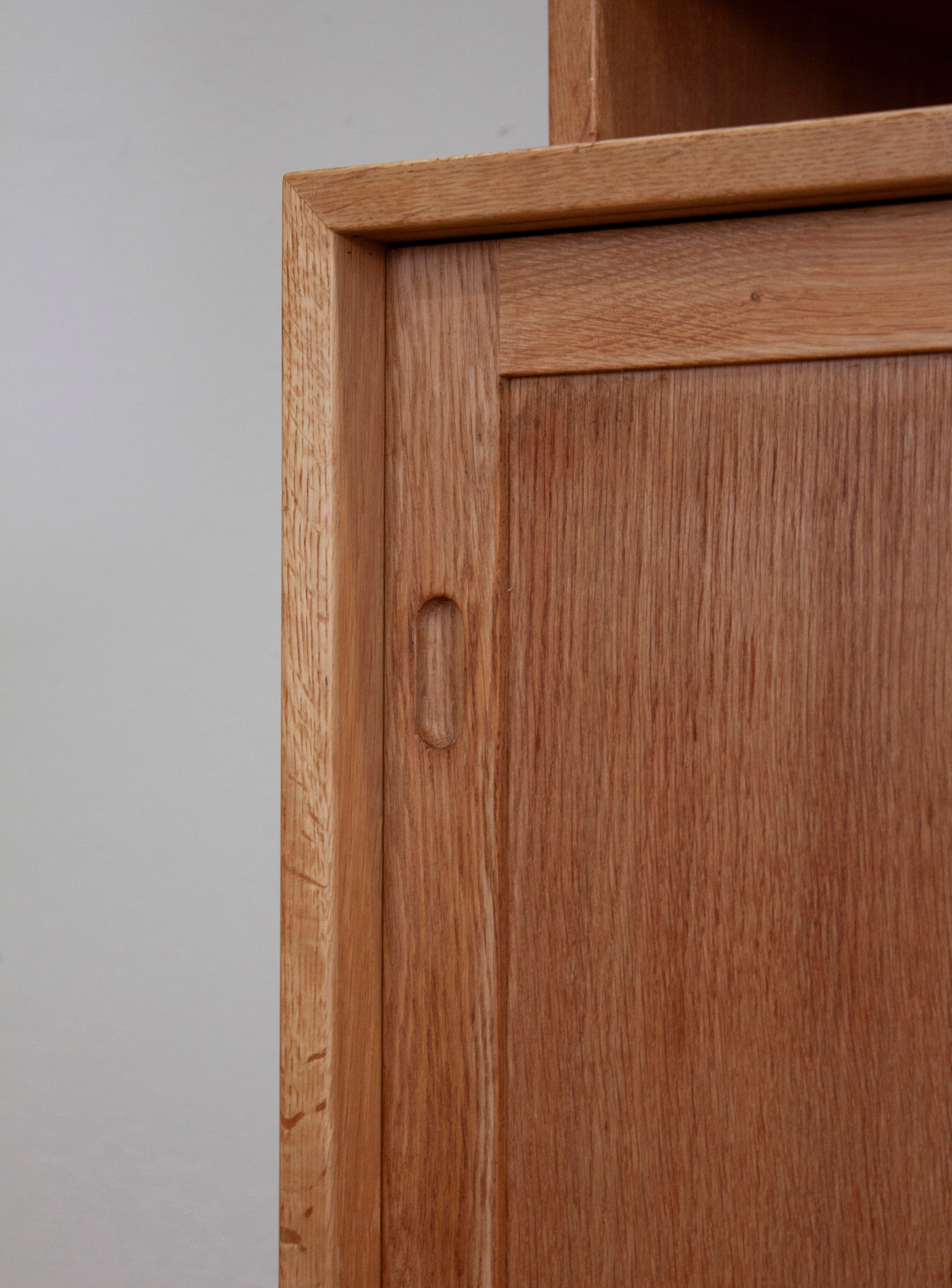 RY Møbler Oak Cabinet by Hans Wegner - Image 24