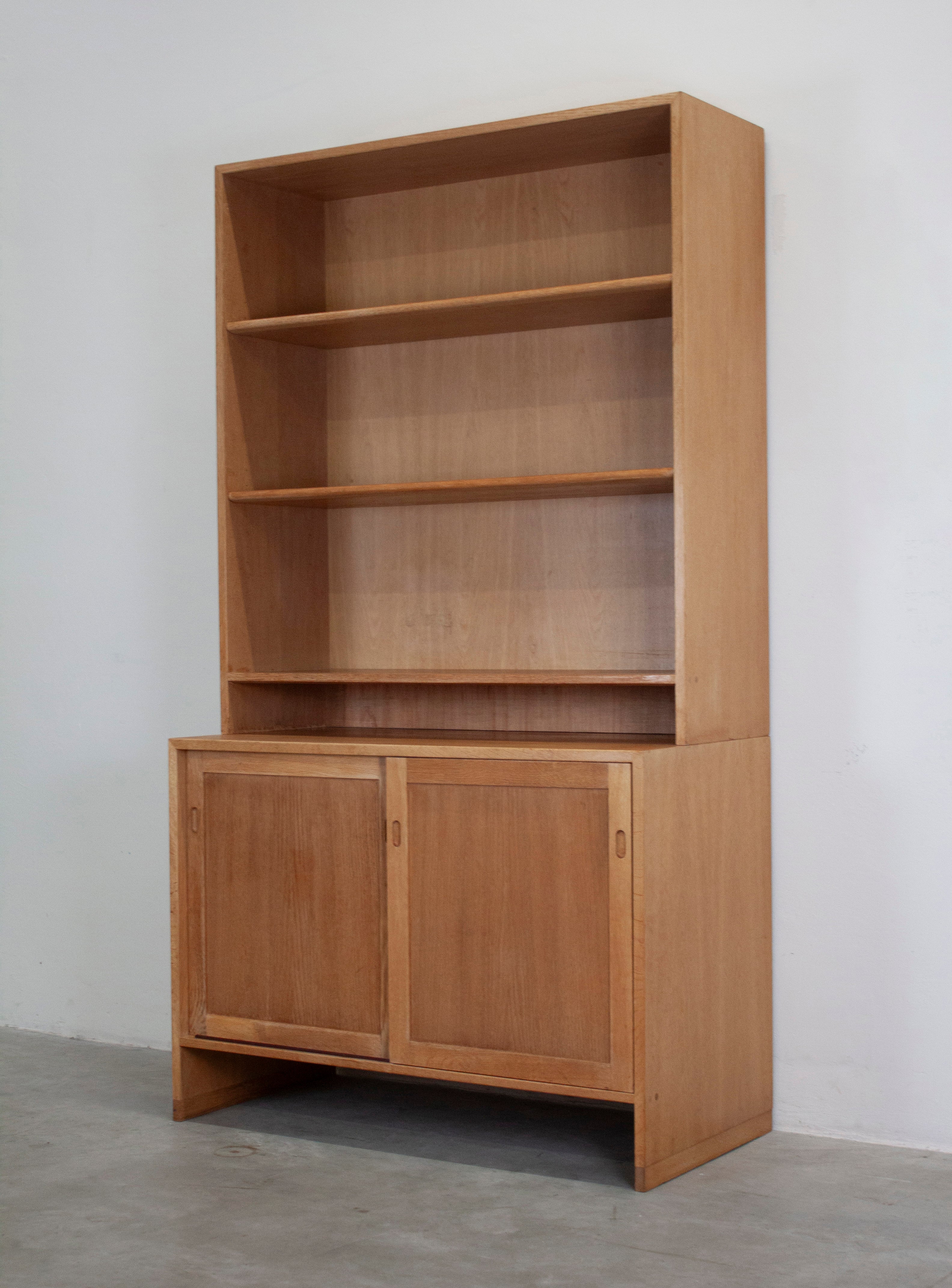 RY Møbler Oak Cabinet by Hans Wegner - Image 5