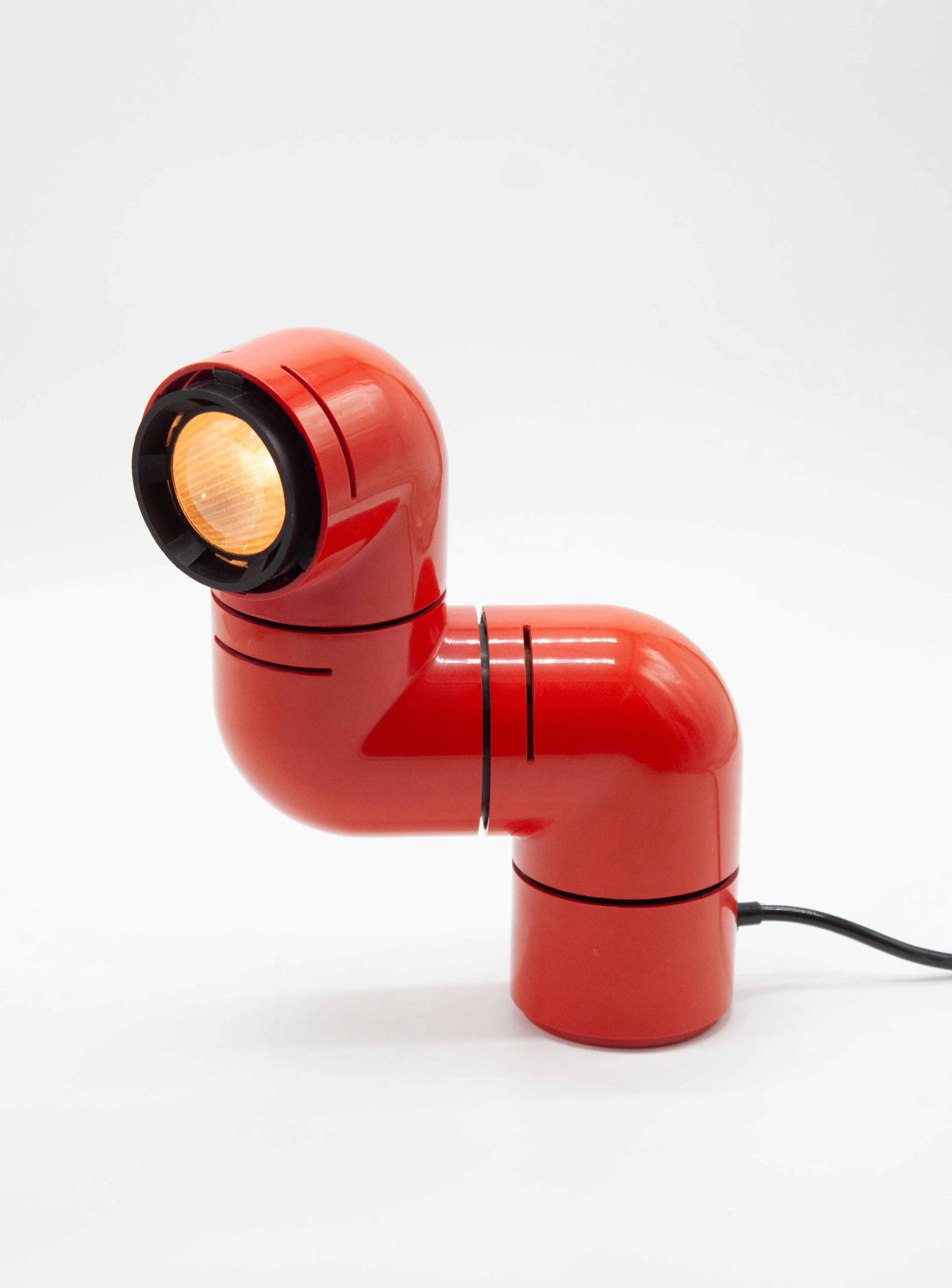 Santa & Cole Tatu Table Lamp by André Ricard (Red)