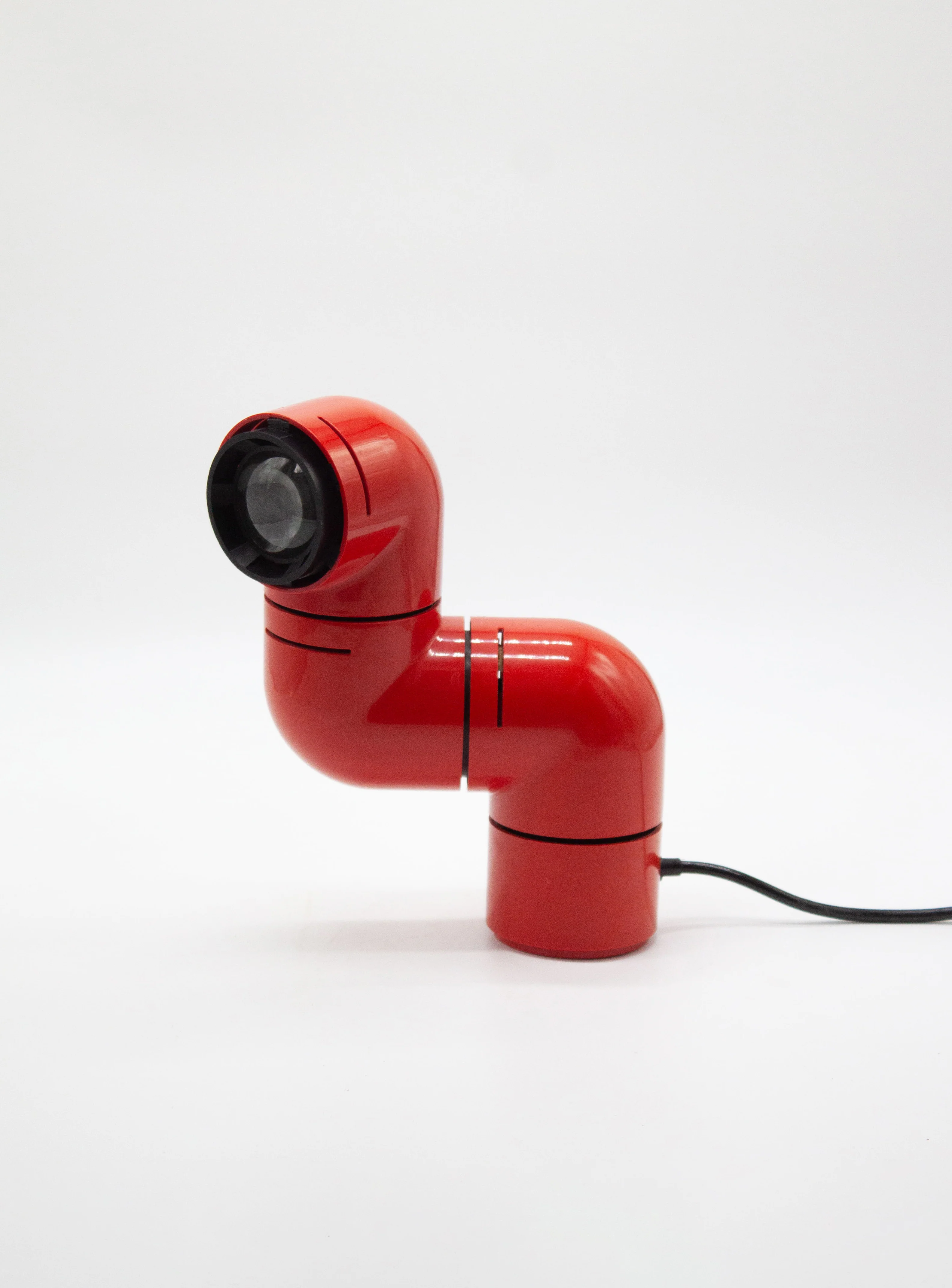 Santa & Cole Tatu Table Lamp by André Ricard (Red) - Image 14