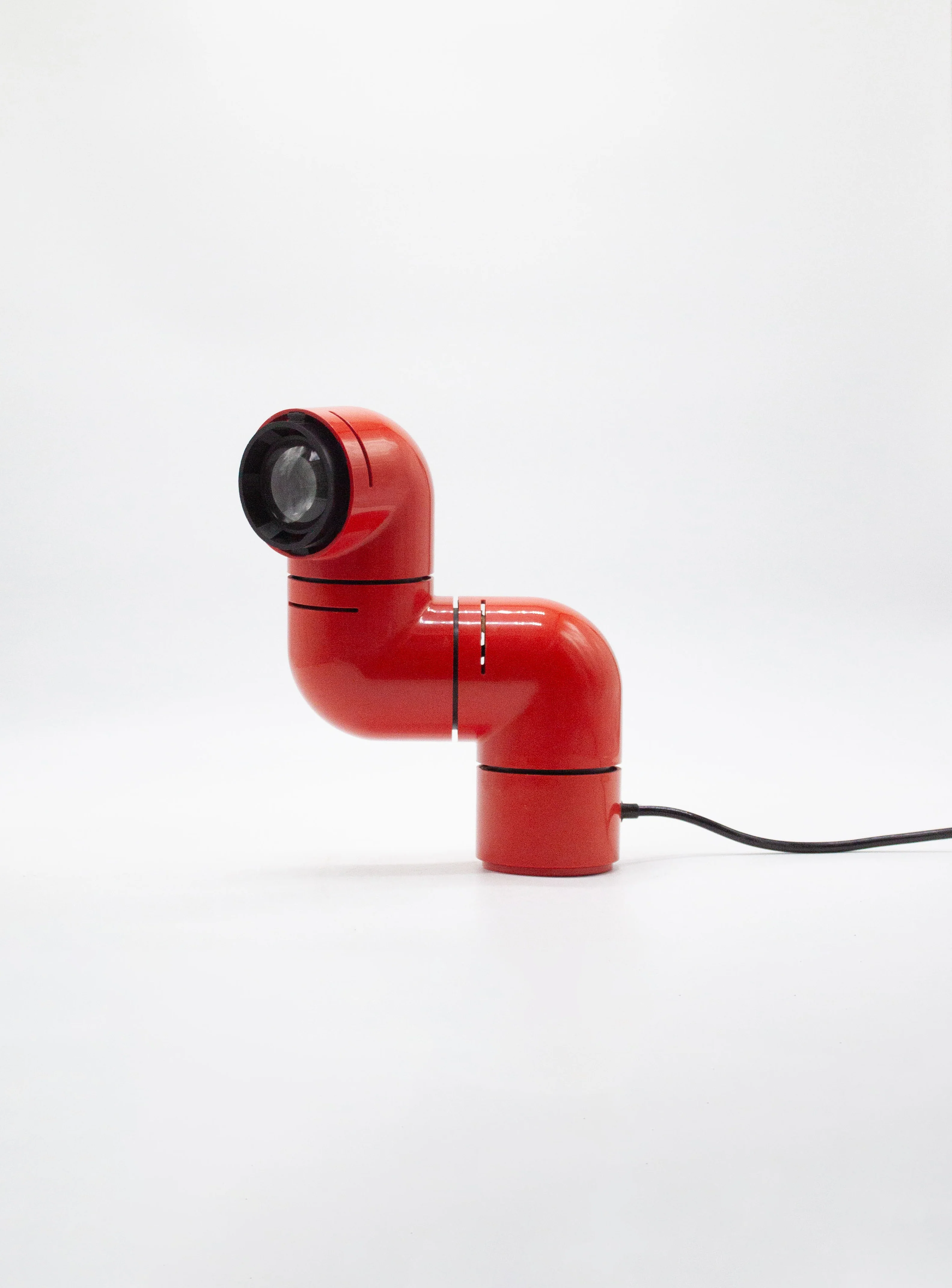 Santa & Cole Tatu Table Lamp by André Ricard (Red) - Image 16