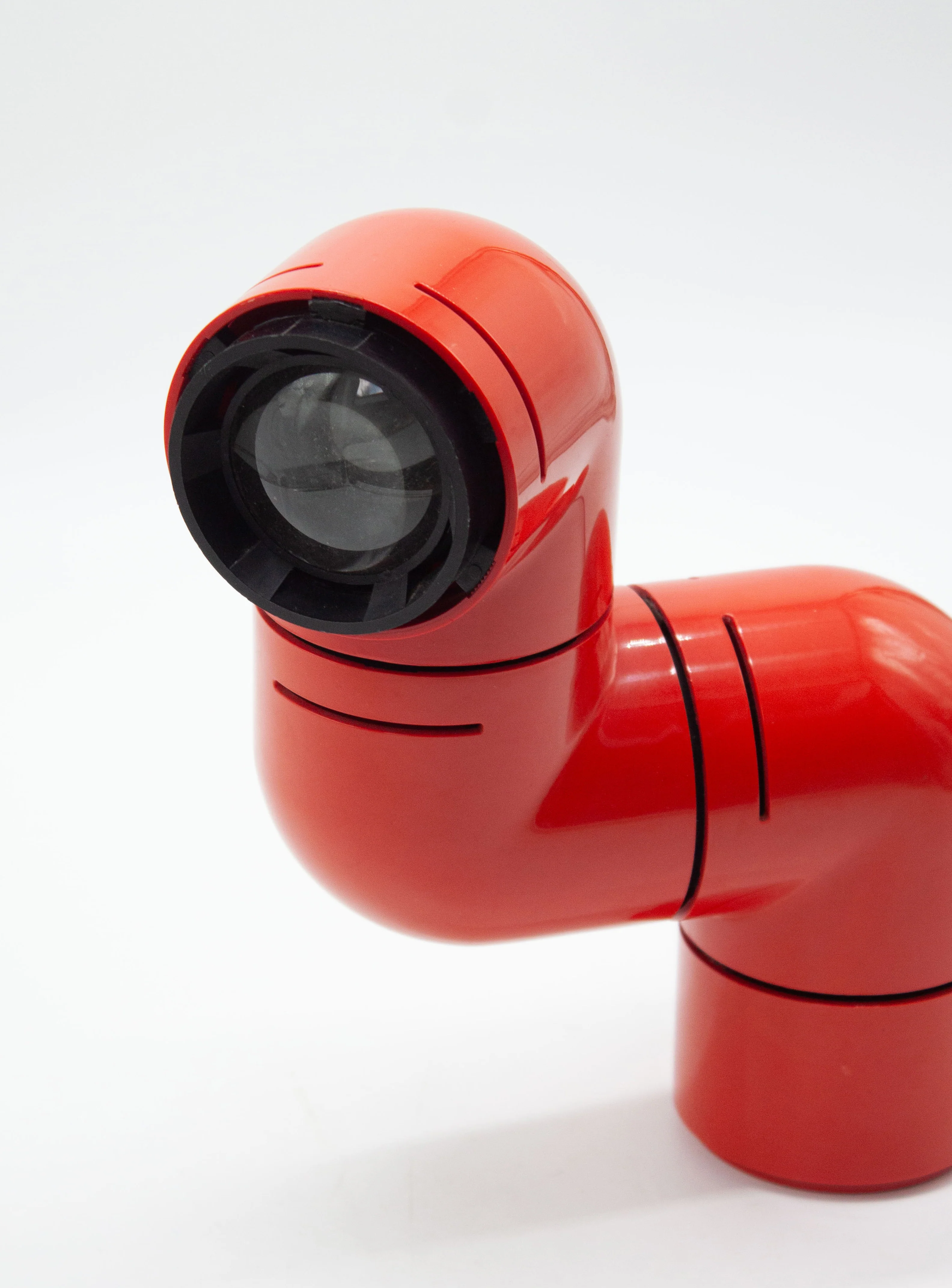 Santa & Cole Tatu Table Lamp by André Ricard (Red) - Image 17