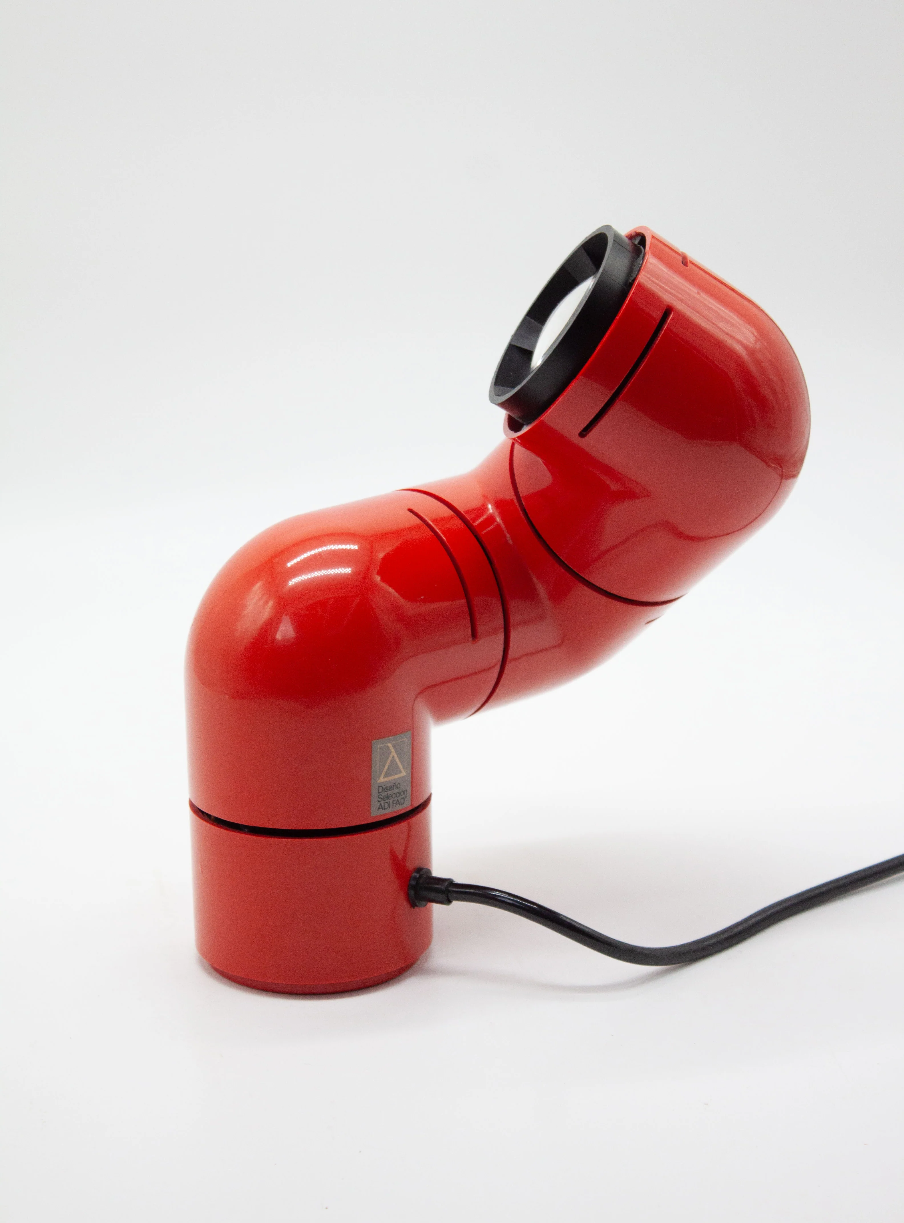 Santa & Cole Tatu Table Lamp by André Ricard (Red) - Image 6