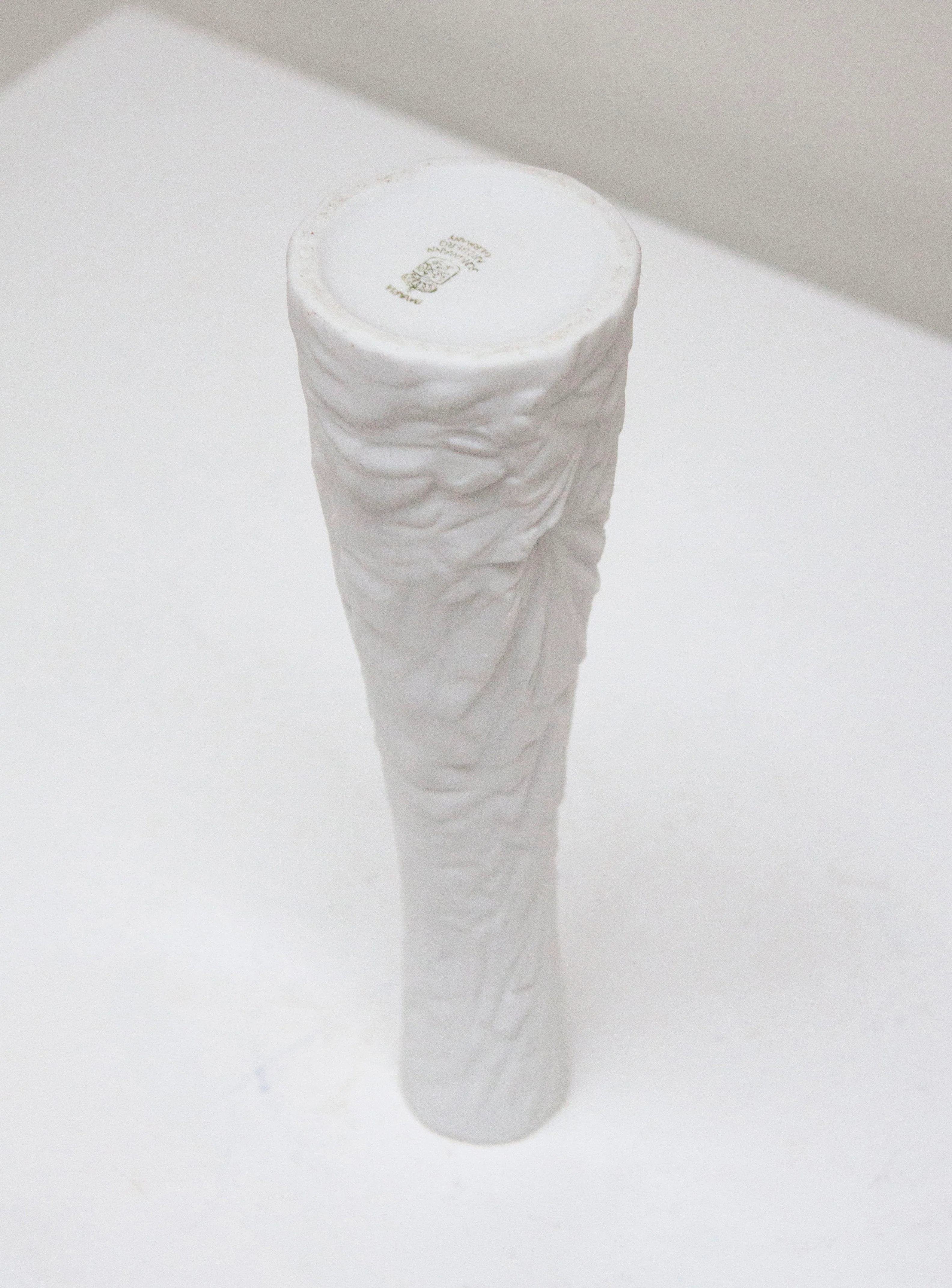 Schumann Arzberg Porcelain Vase 1114/20 by Heinrich Fuchs - Image 12
