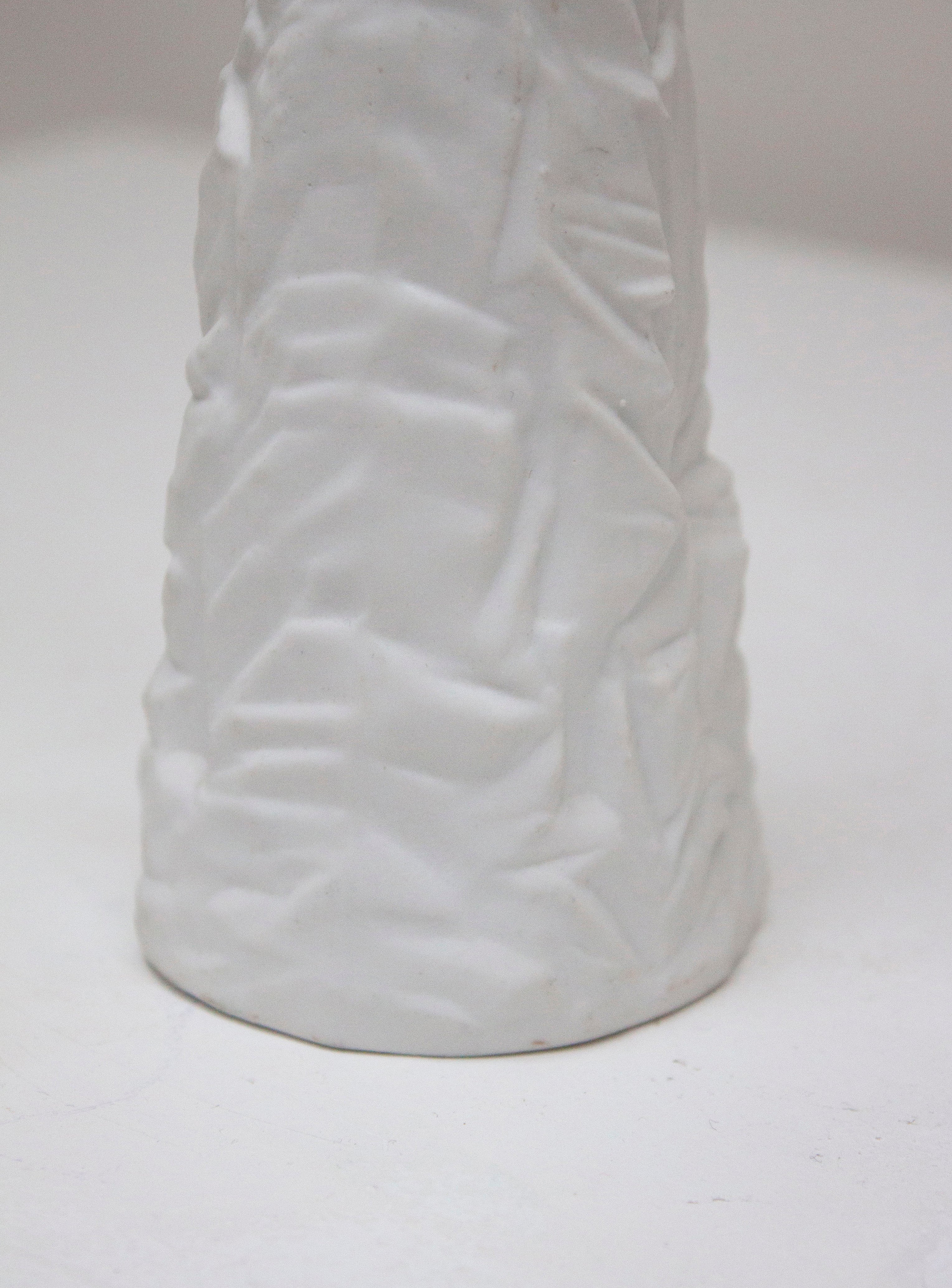 Schumann Arzberg Porcelain Vase 1114/20 by Heinrich Fuchs - Image 6