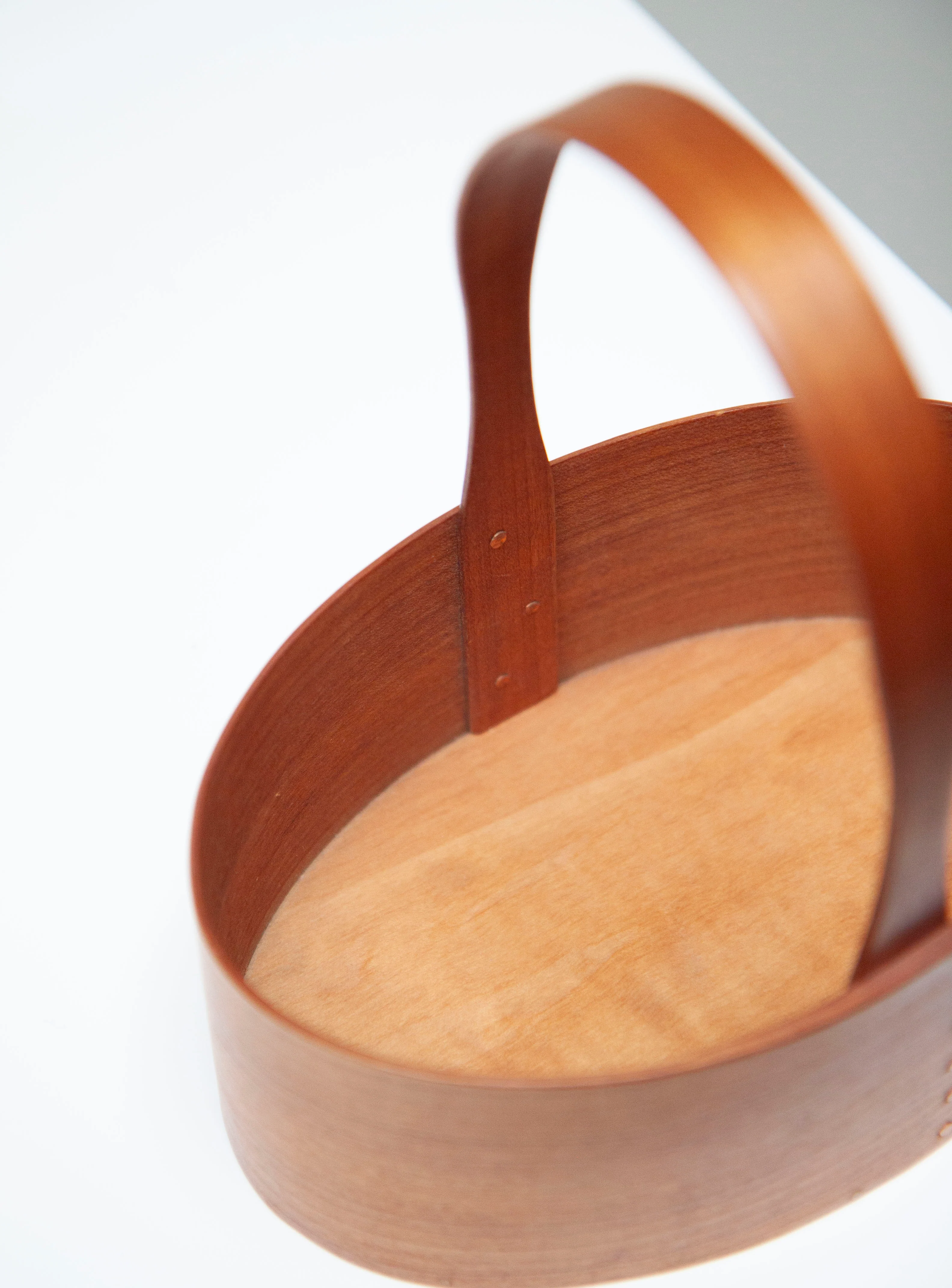 Shaker Basket by Orleans Carpenters (17.5 cm) - Image 9