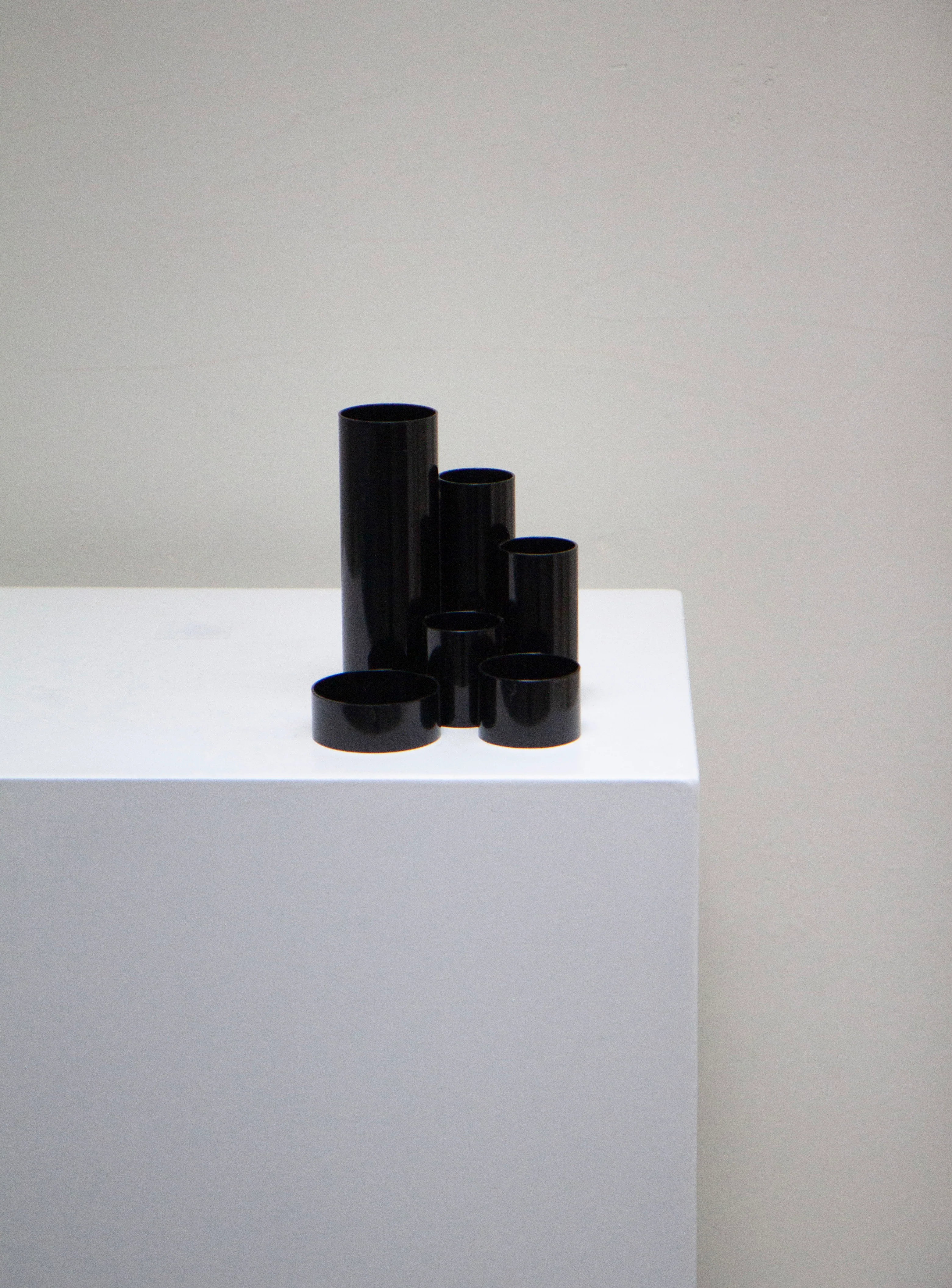 Space Age Plastic Desk Organizer (Black)