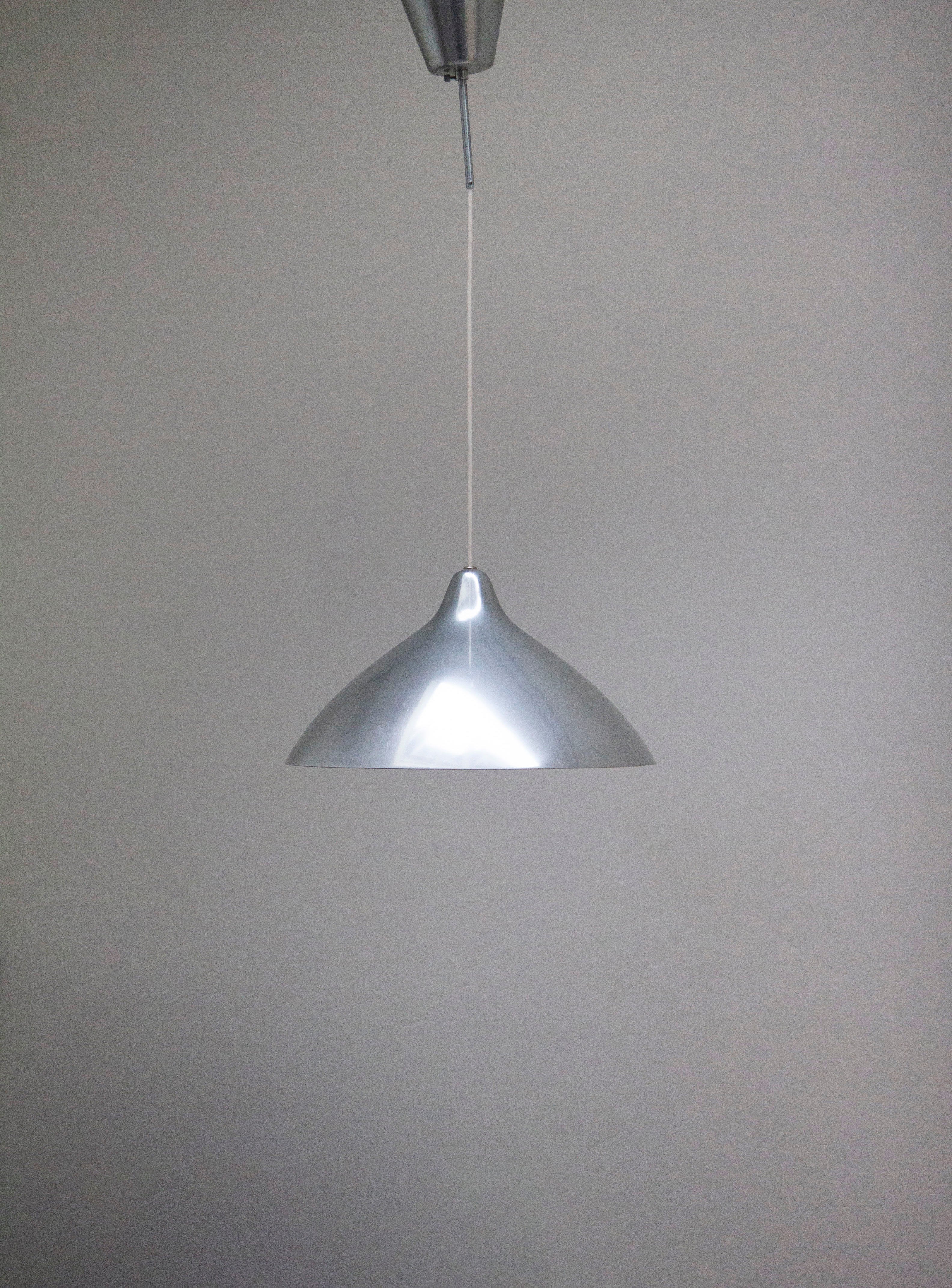 Stockmann Orno Pendant Lamp by Lisa Johansson-Pape - Image 4