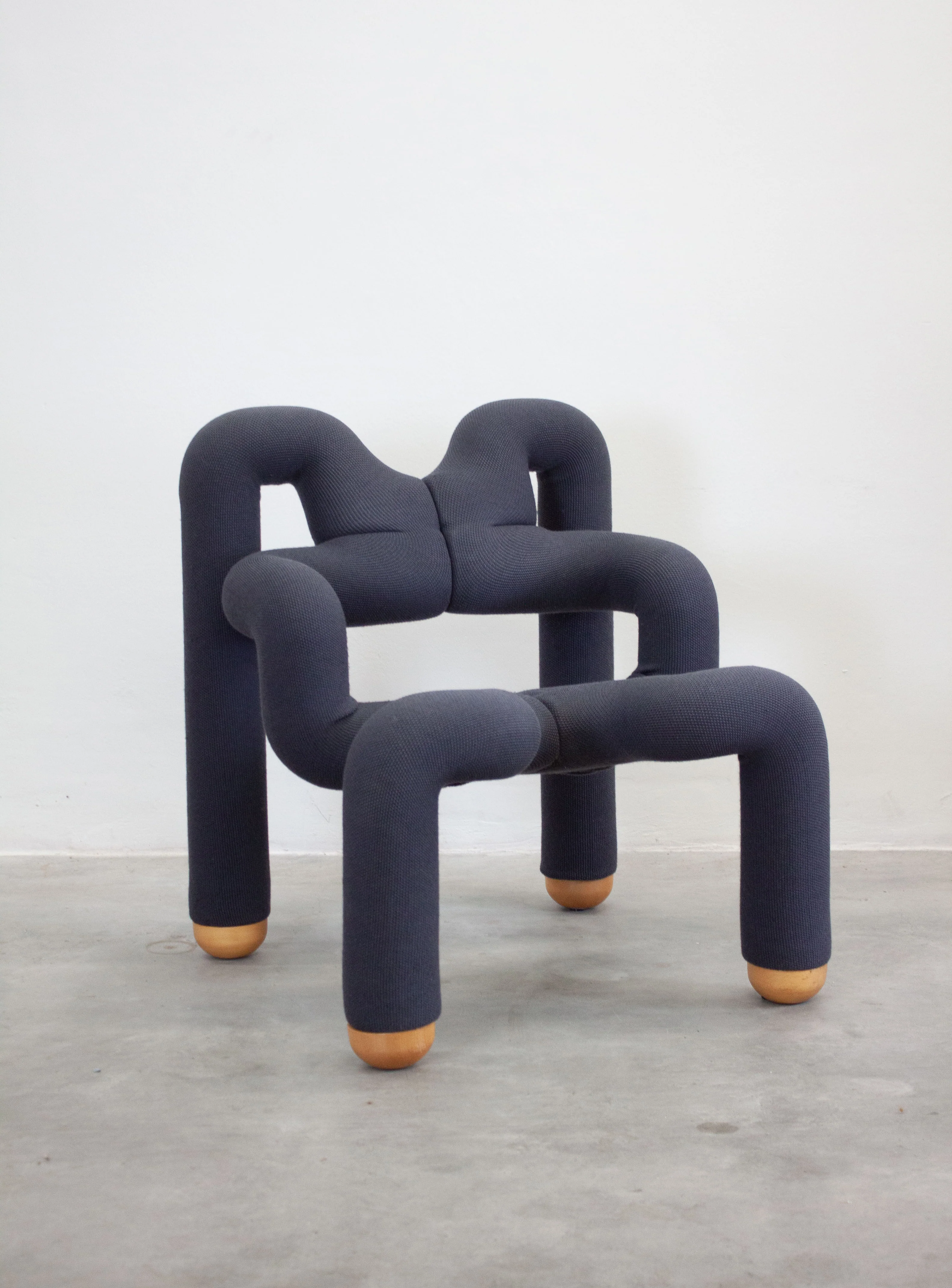 Varier Ekstrem Lounge Chair by Terje Ekstrøm (Dark Blue Grey) - Image 3
