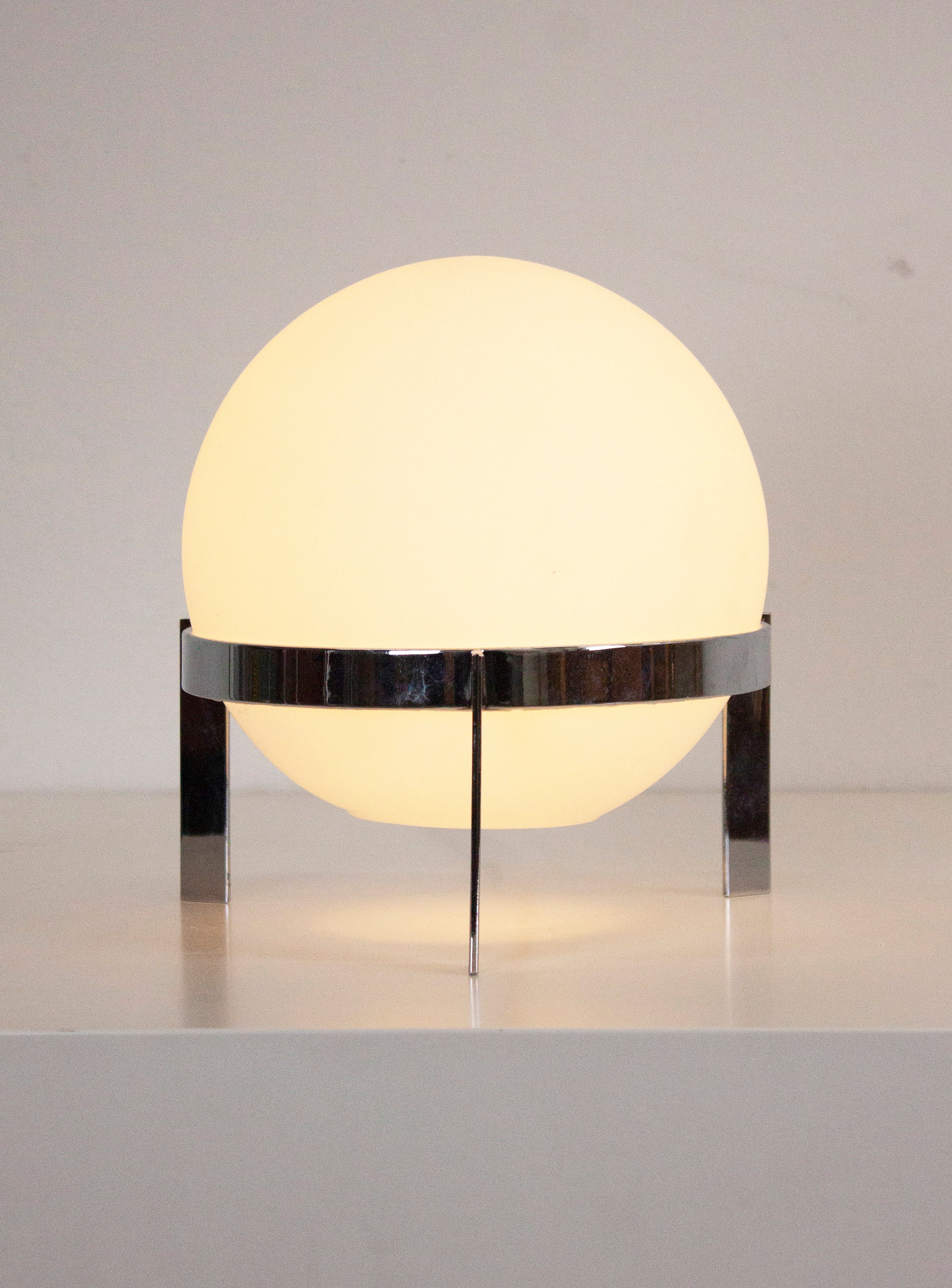 Swiss Lamps International La Ligne Table Lamp by Alfred Hablützel - Image 5
