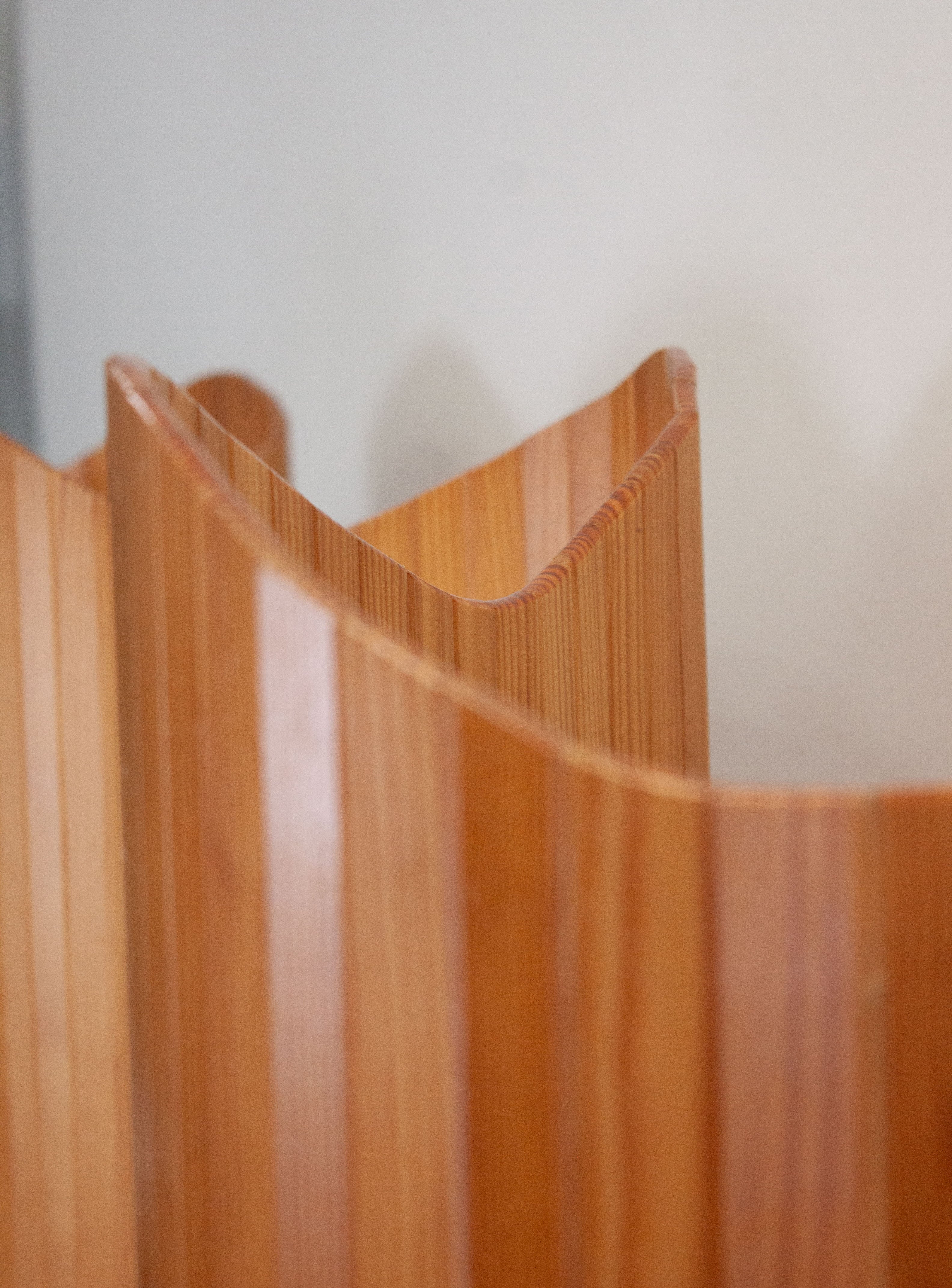Tambour Screen Room Divider by Jomain Baumann (Pine) - Image 16