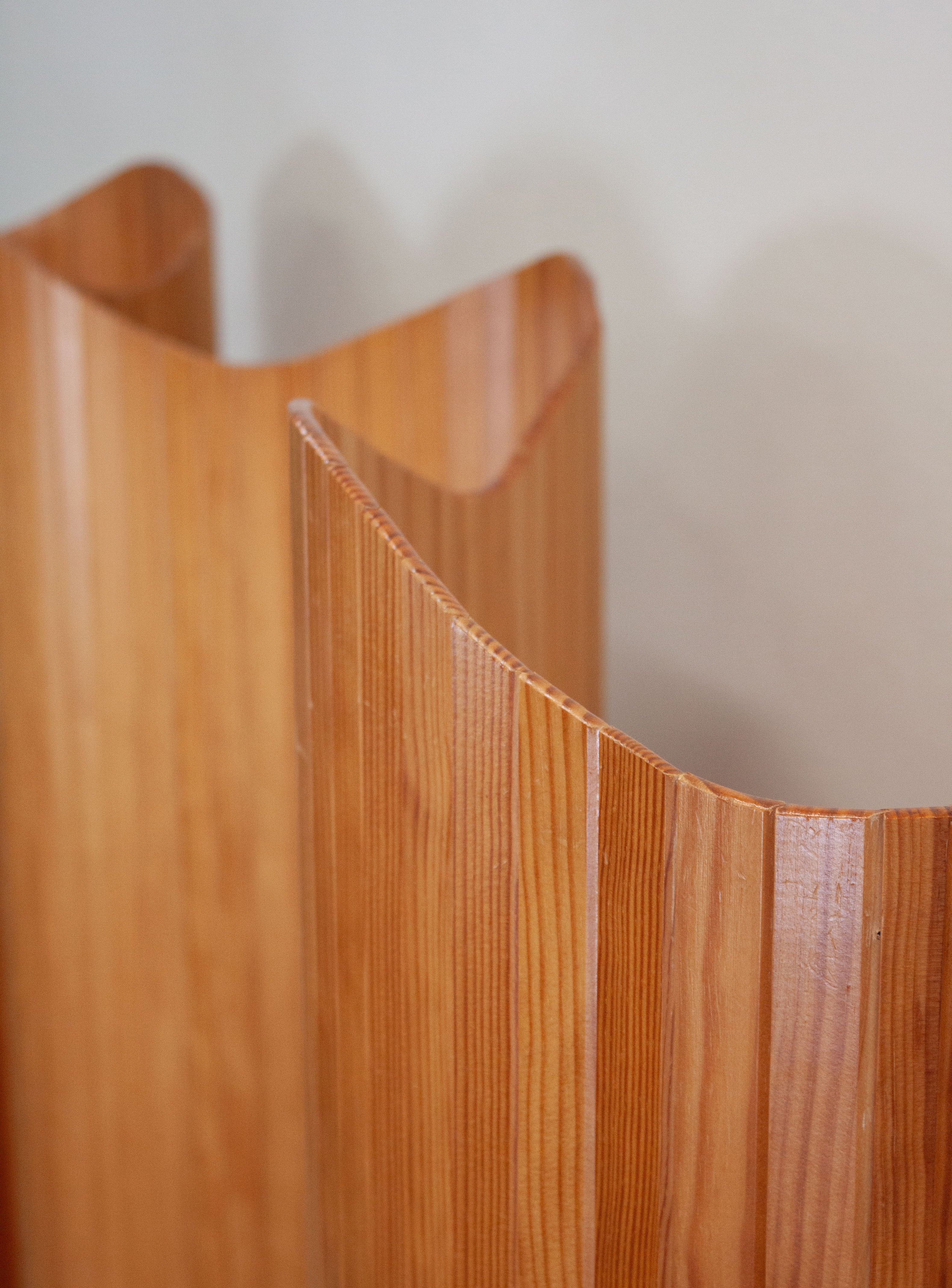Tambour Screen Room Divider by Jomain Baumann (Pine) - Image 18