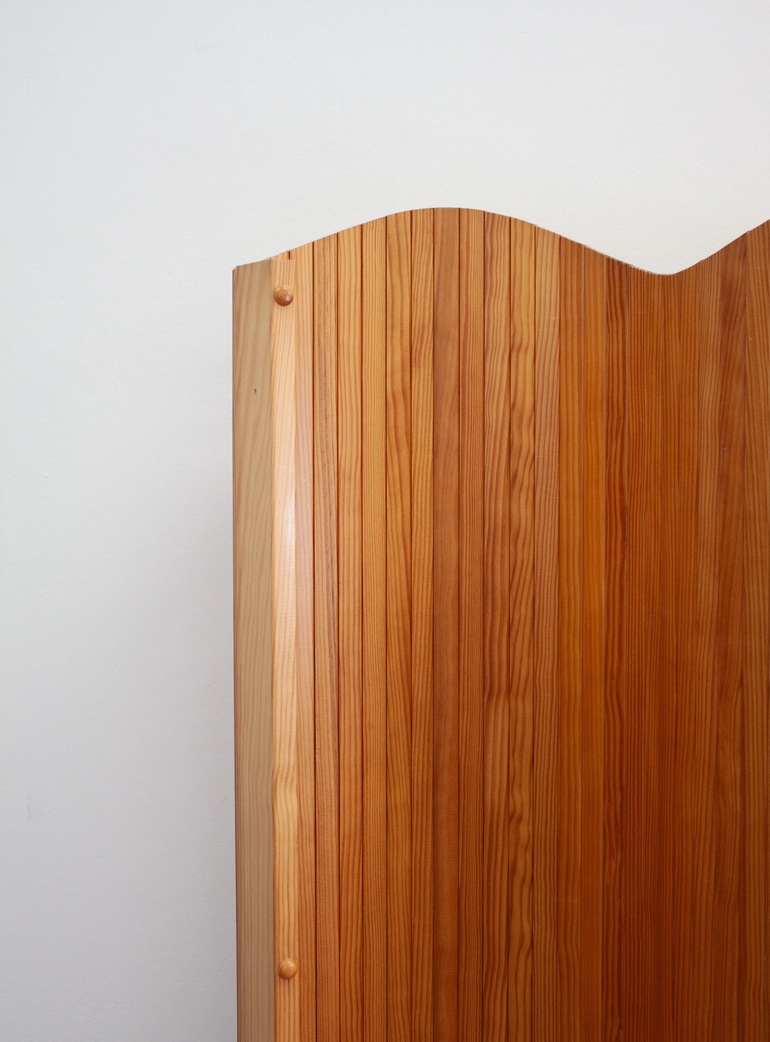 Tambour Screen Room Divider by Jomain Baumann (Pine) - Image 20