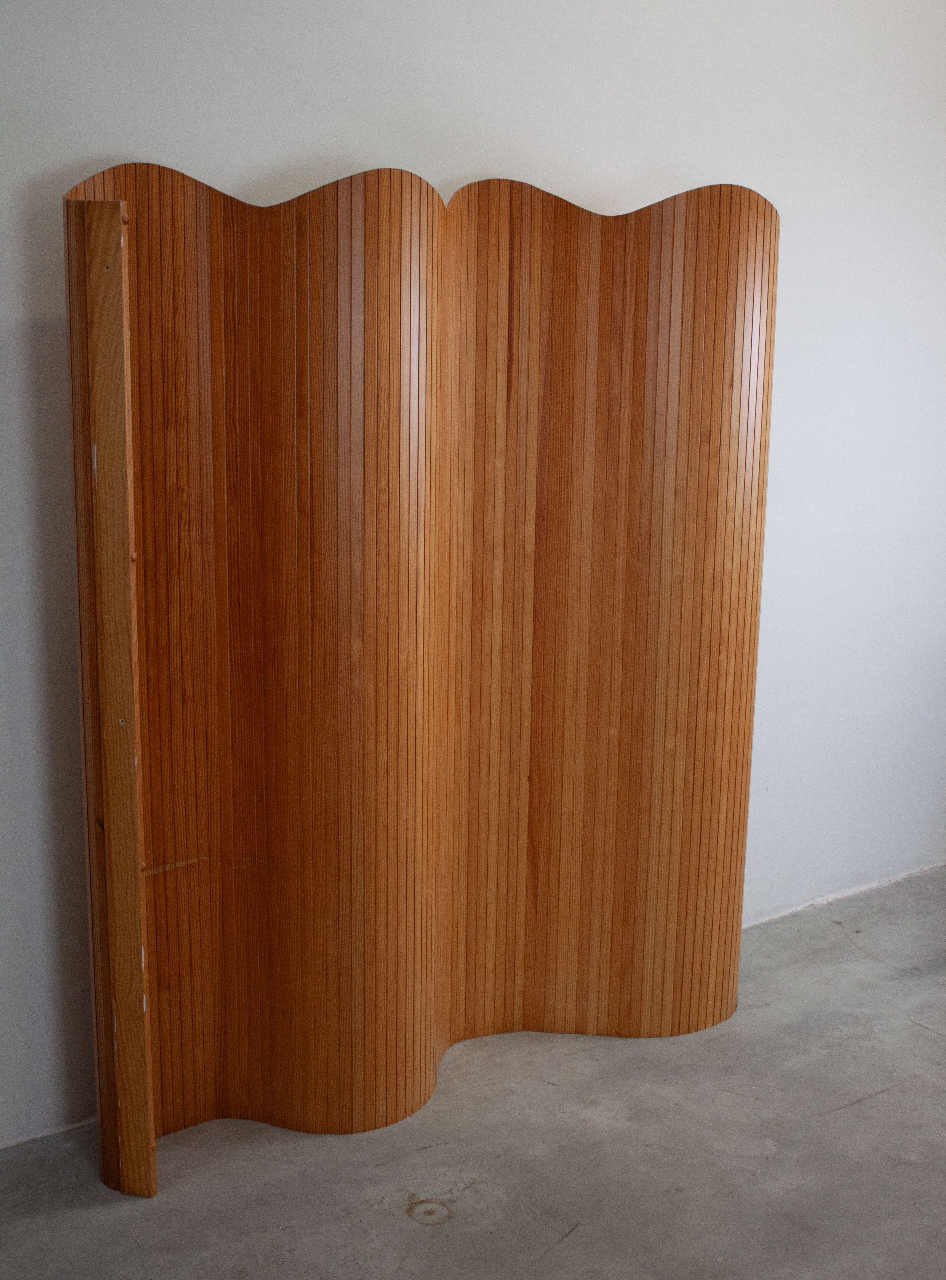 Tambour Screen Room Divider by Jomain Baumann (Pine) - Image 8