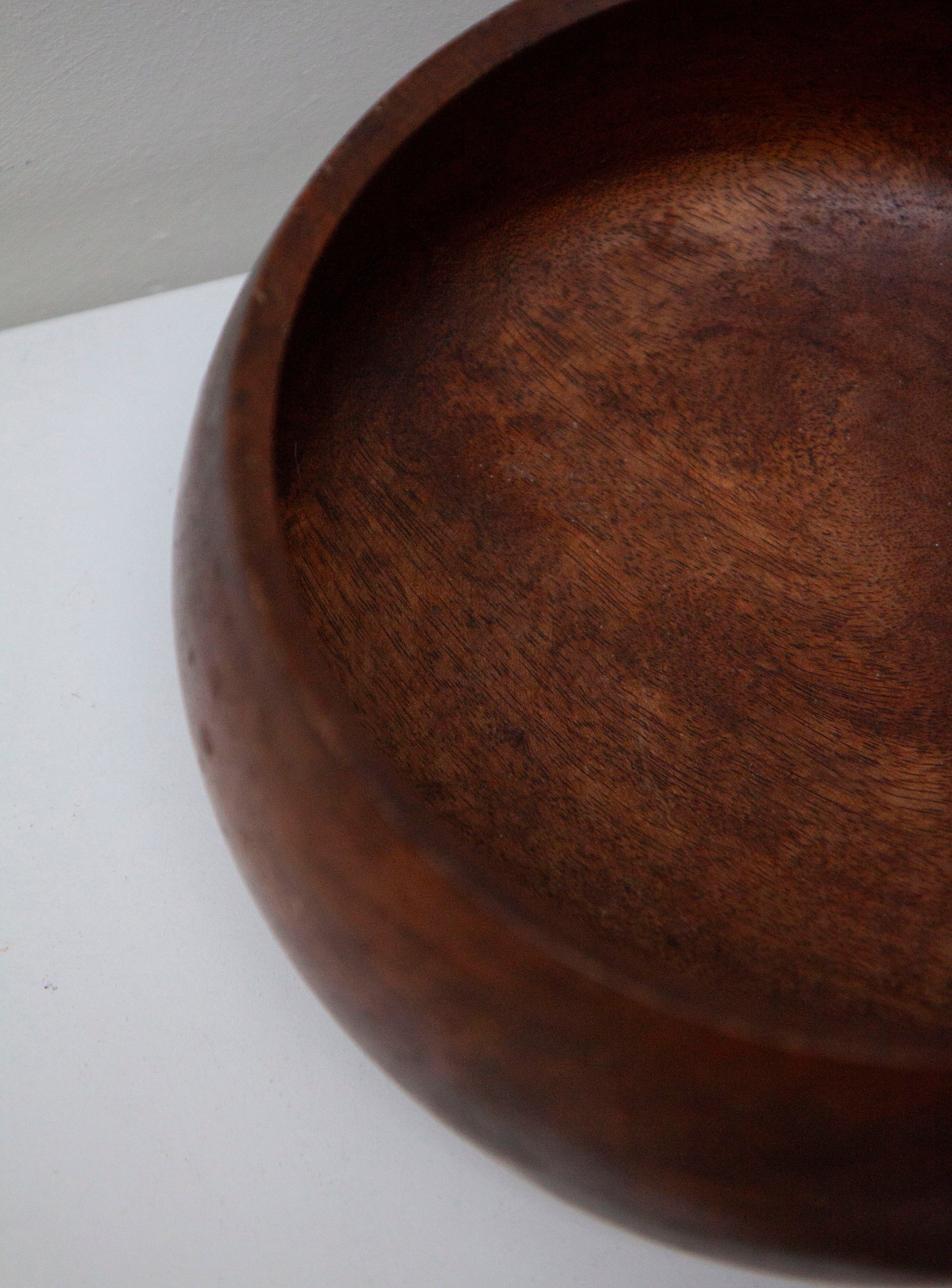 Teak Bowl with Teak Salad Servers - Image 12