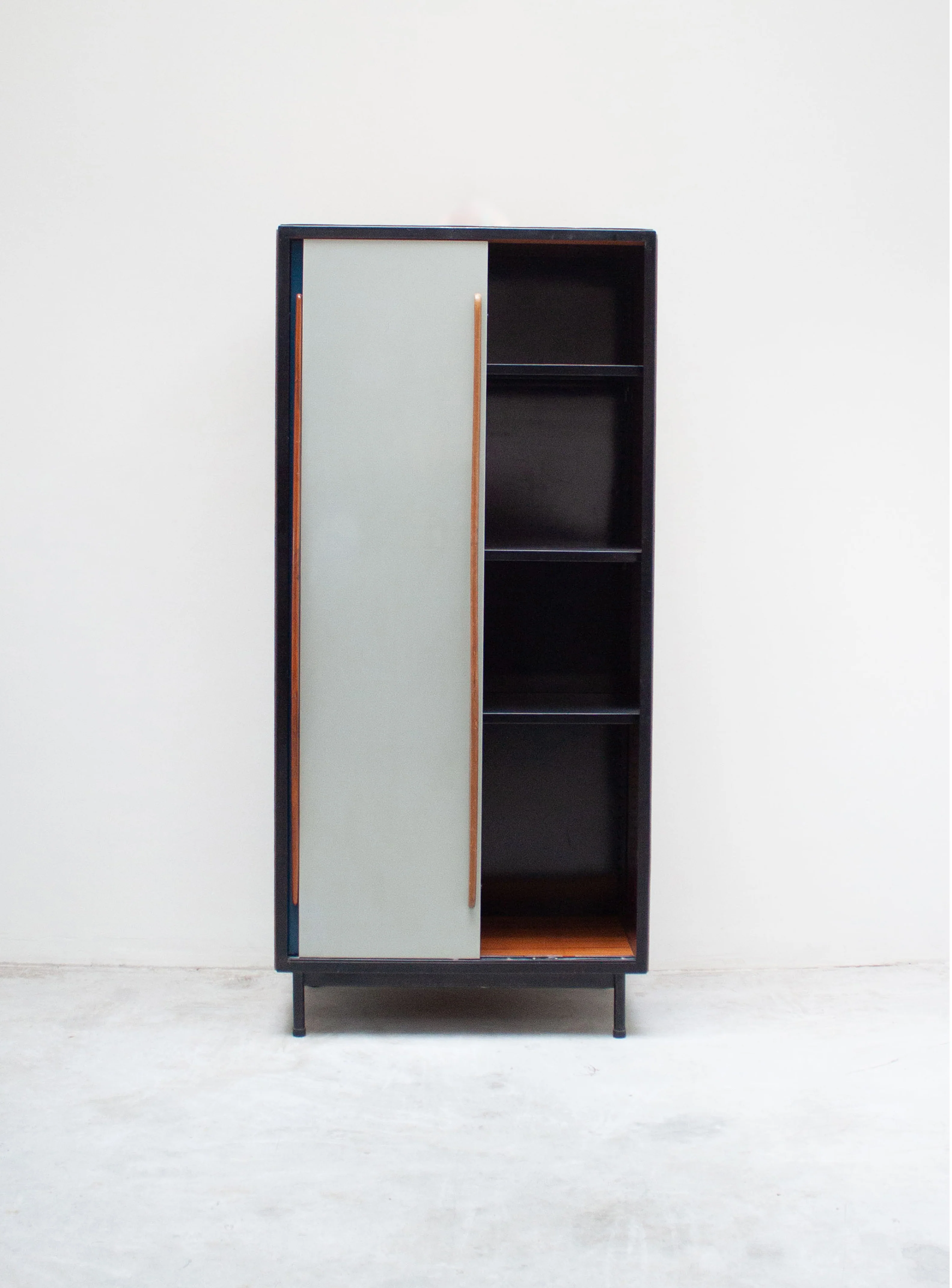 Tubax Wardrobe by Willy Van Der Meeren (Blue/Grey) - Image 19
