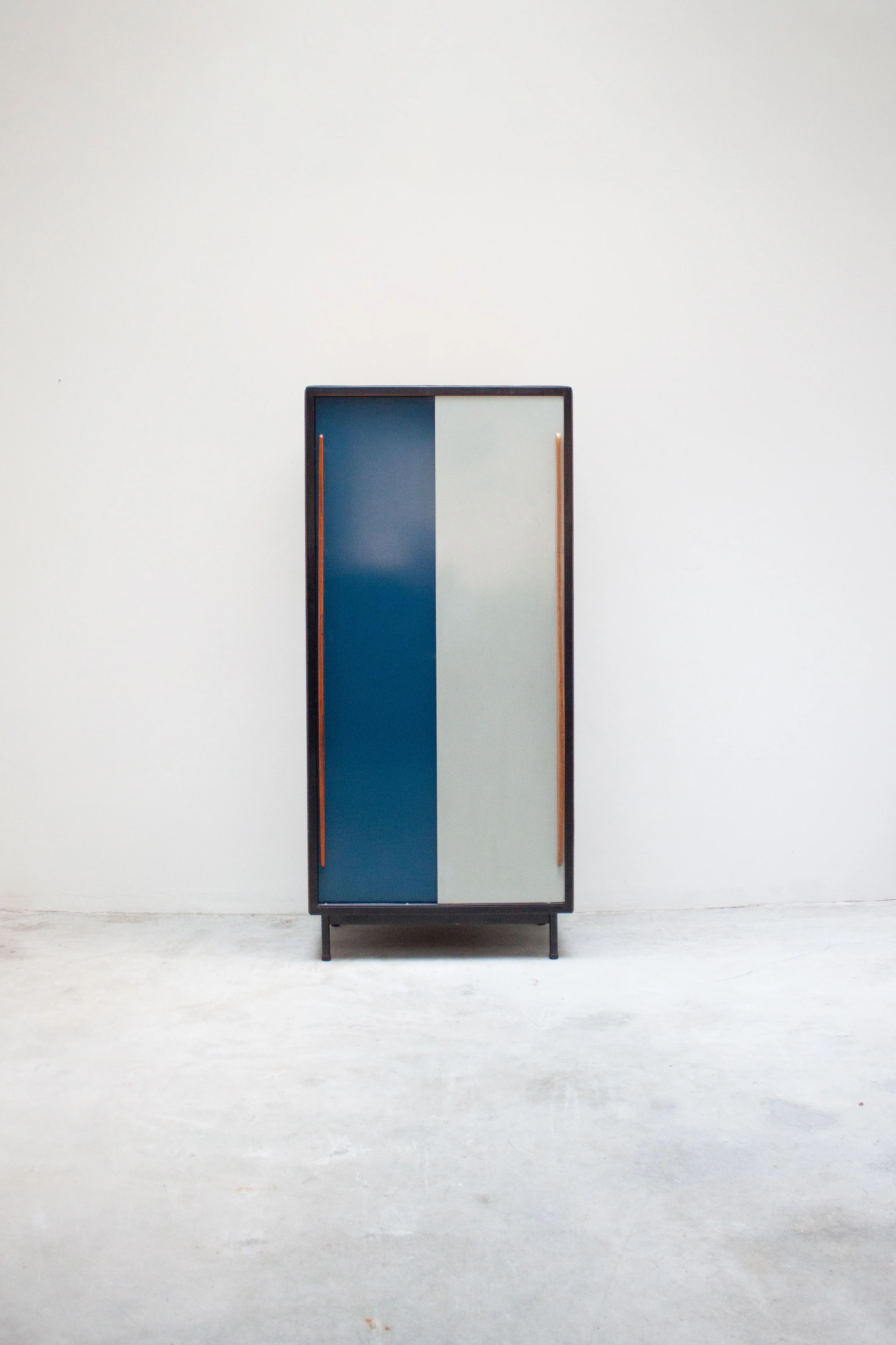 Tubax Wardrobe by Willy Van Der Meeren (Blue/Grey) - Image 3