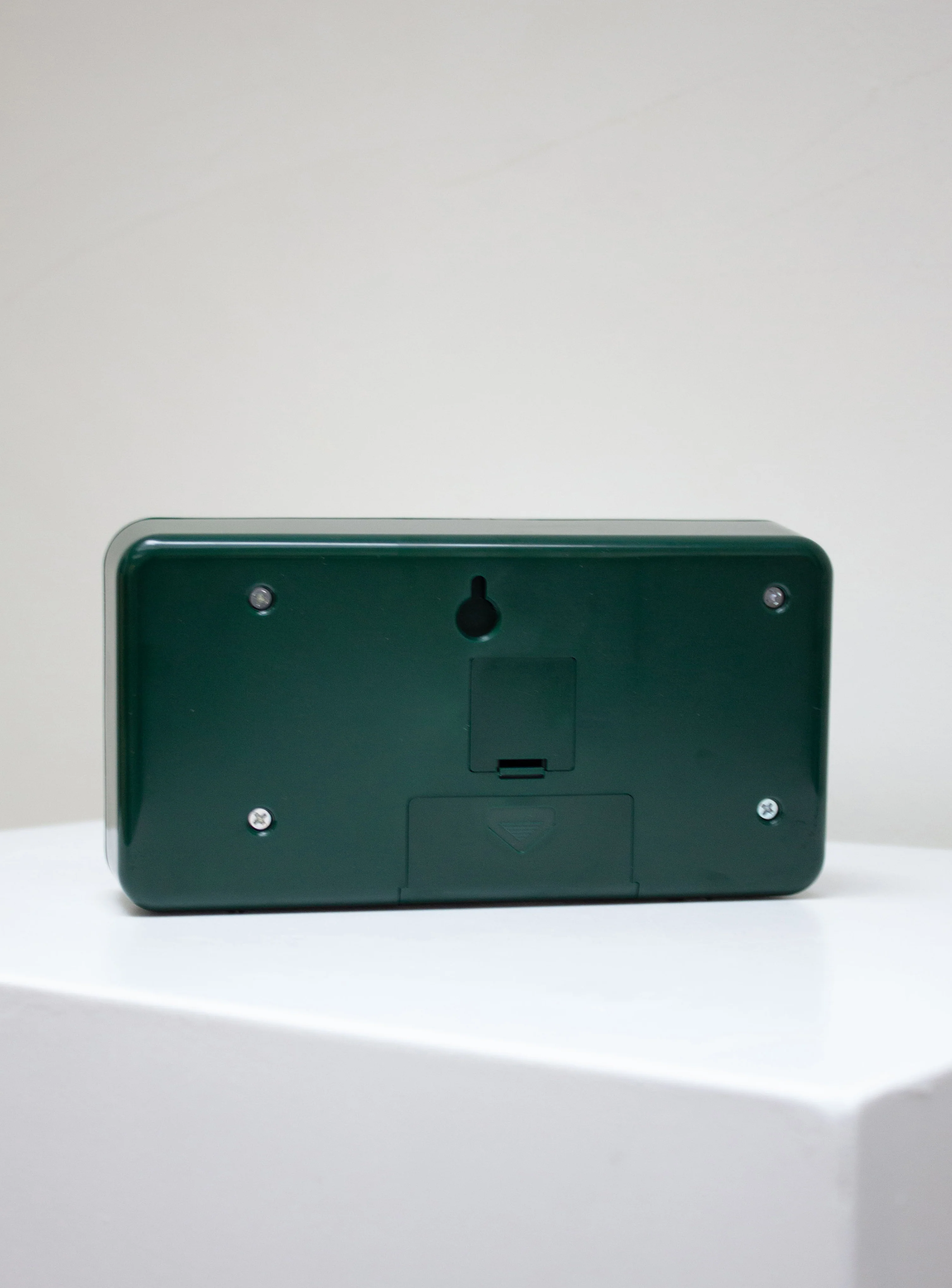 Twemco QT-30 Flip Clock (Green) - Image 8