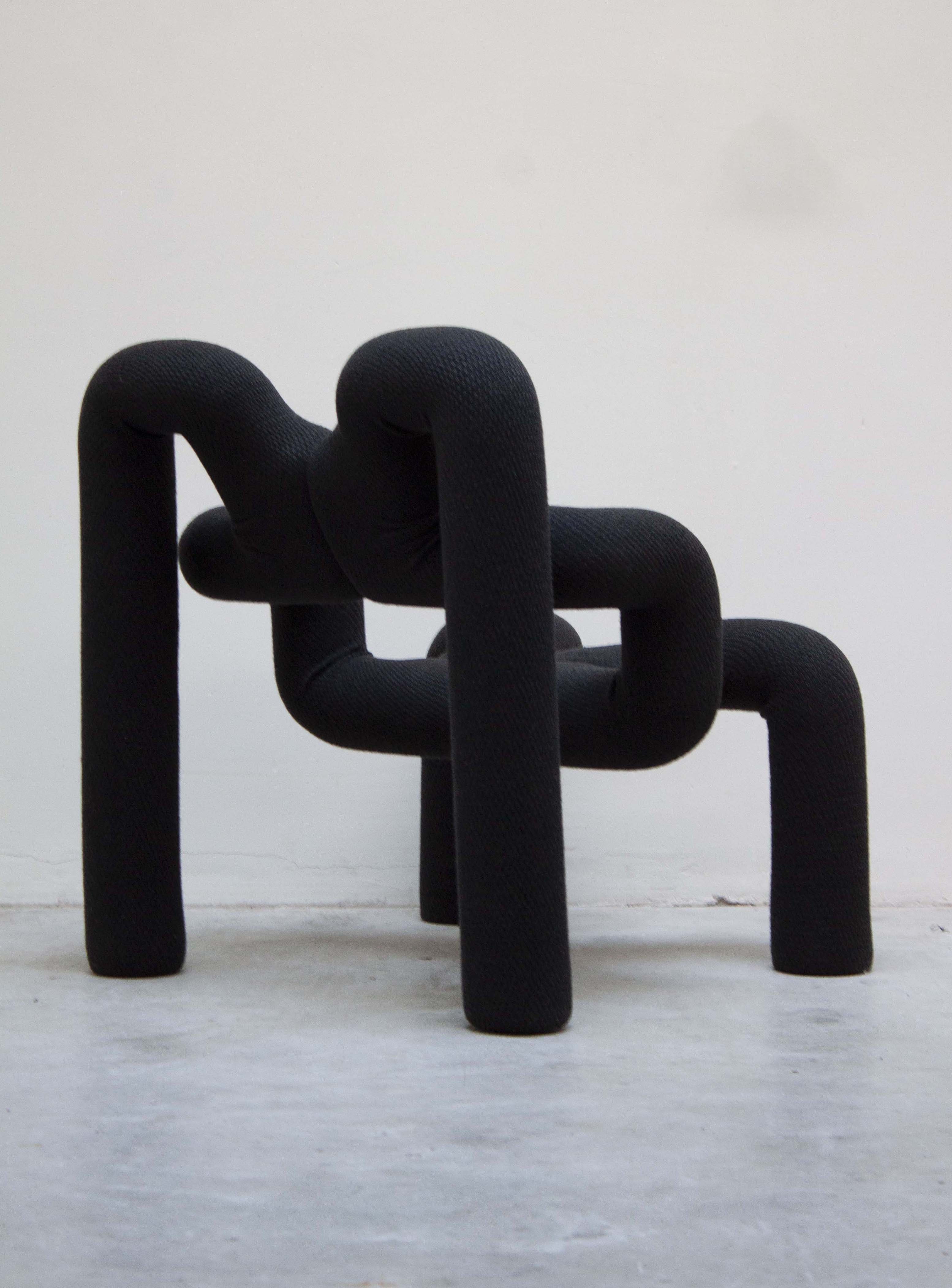 Varier Ekstrem Lounge Chair by Terje Ekstrøm (Black) - Image 14