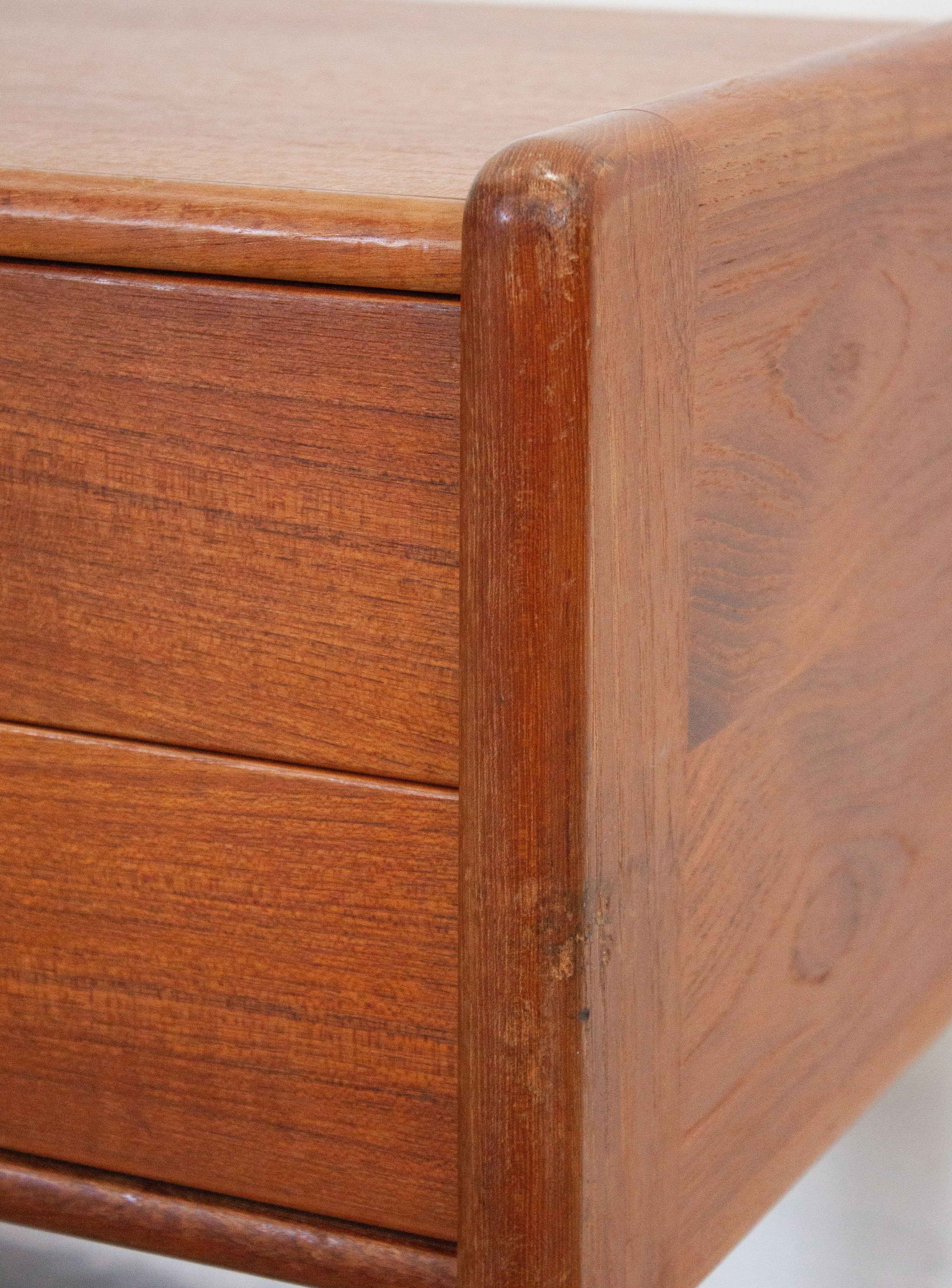 Vildbjerg Møbelfabrik VM202 Chest of Drawers by Kai Kristiansen - Image 13