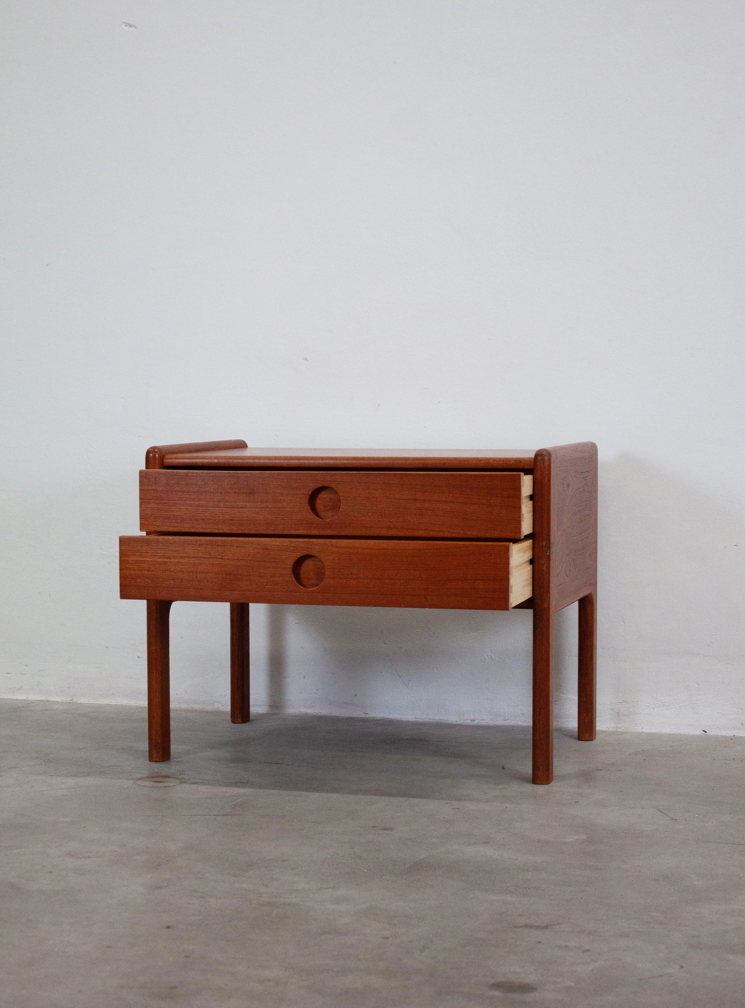 Vildbjerg Møbelfabrik VM202 Chest of Drawers by Kai Kristiansen - Image 18