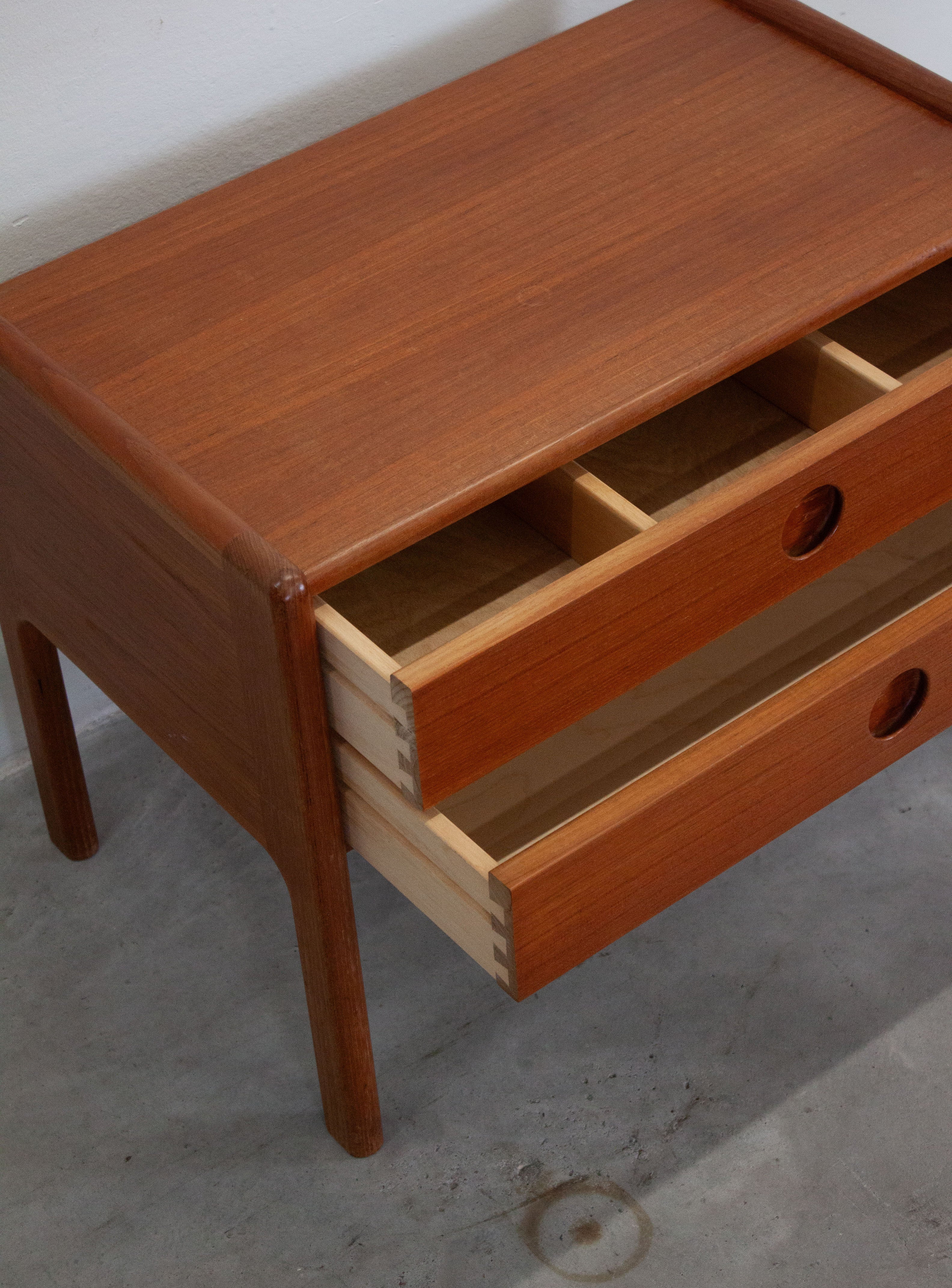 Vildbjerg Møbelfabrik VM202 Chest of Drawers by Kai Kristiansen - Image 20