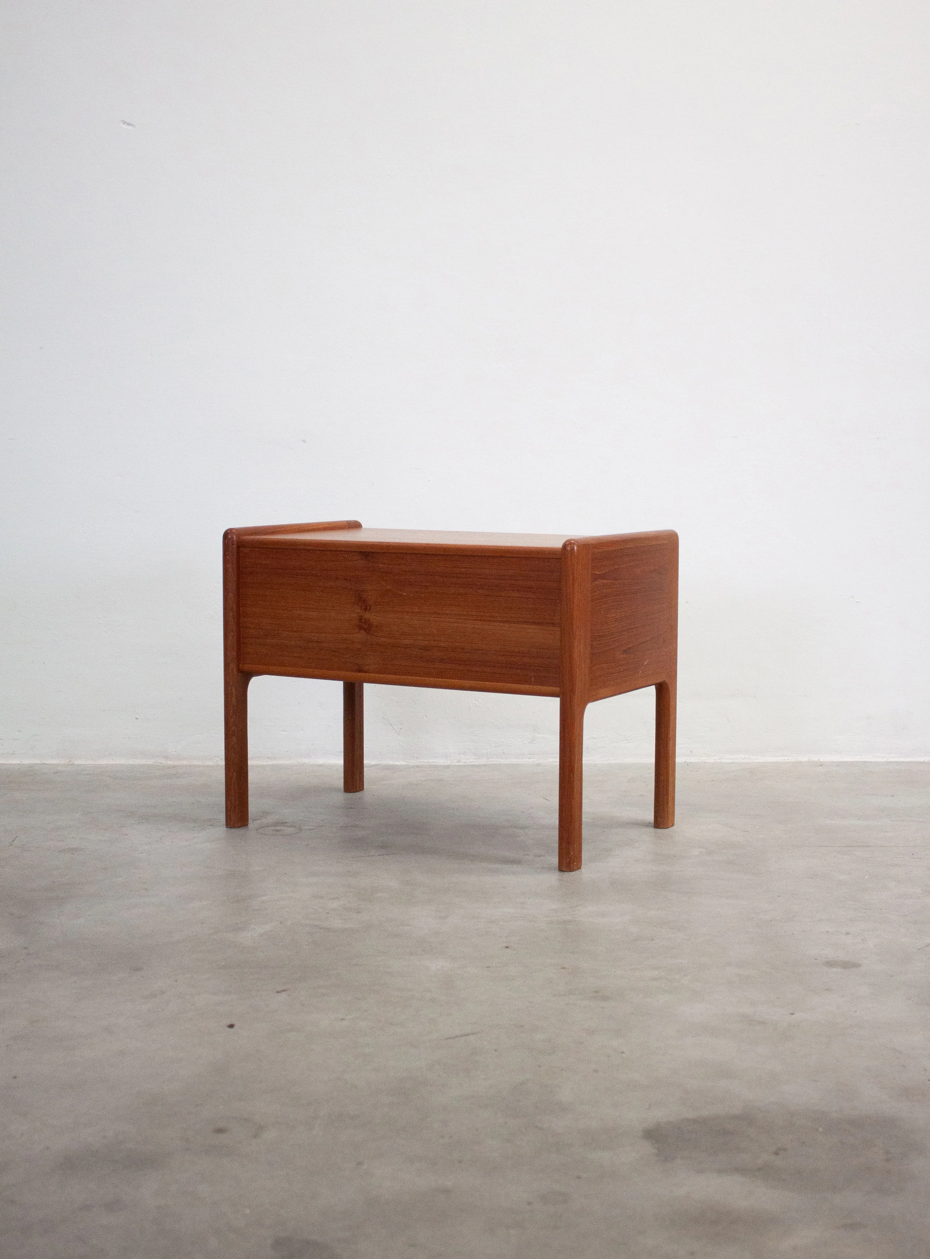 Vildbjerg Møbelfabrik VM202 Chest of Drawers by Kai Kristiansen - Image 26
