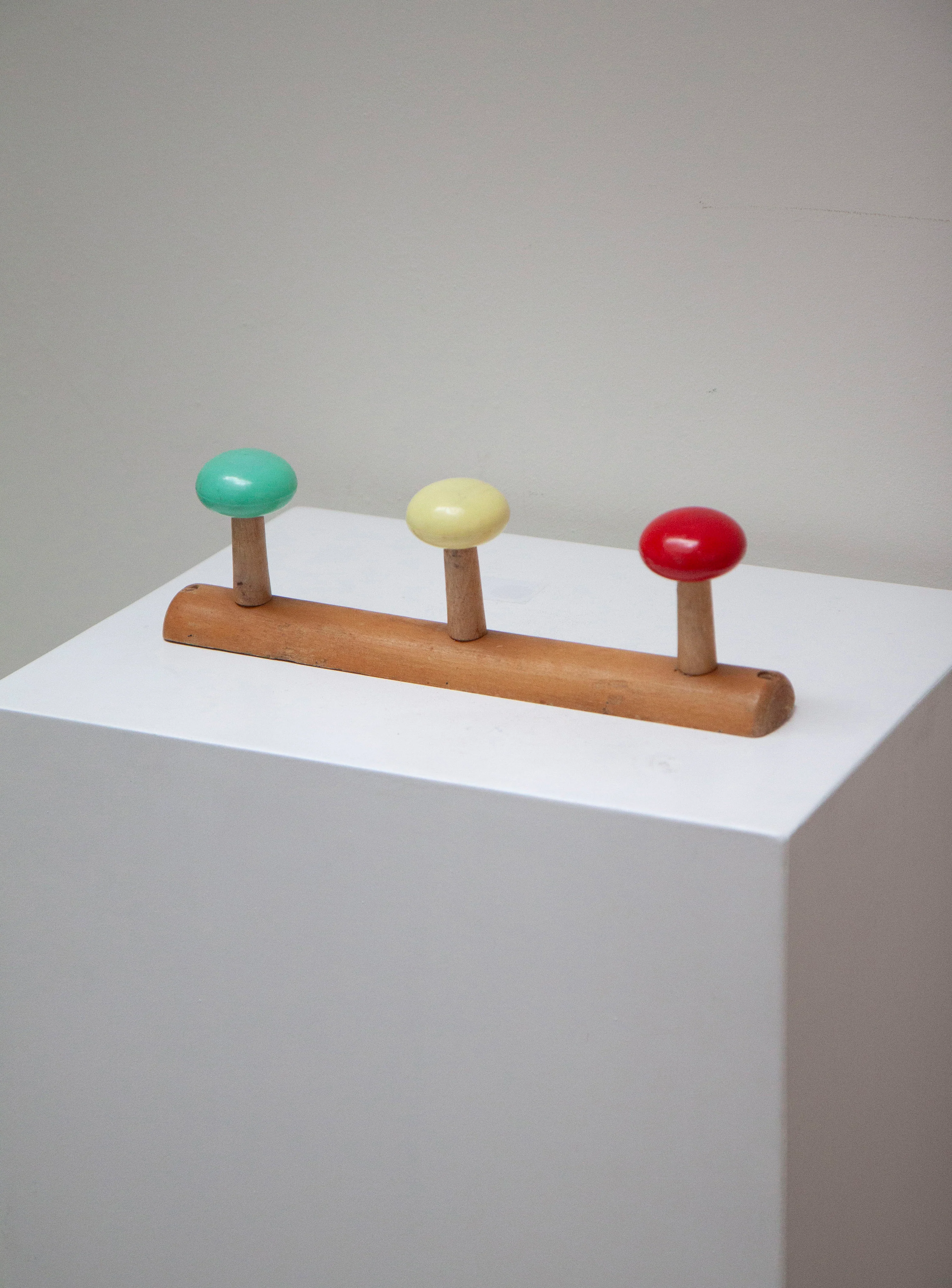 Vintage Coat Hanger (Green/Yellow/Red)