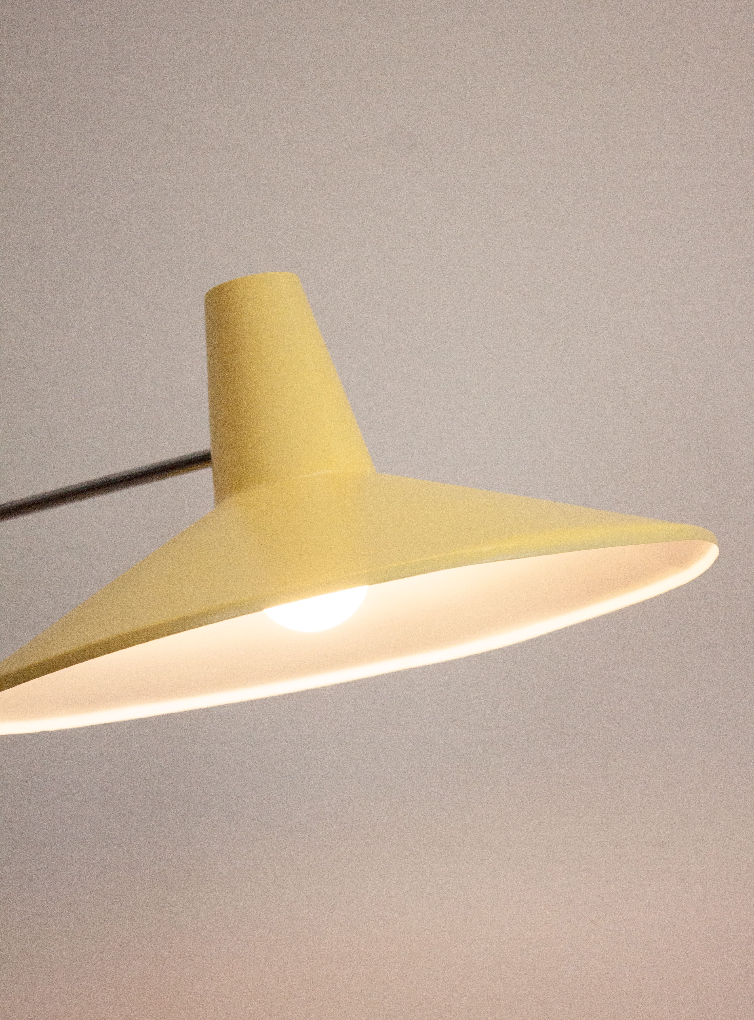 Vintage Tripod Floor Lamp (Yellow) - Image 17